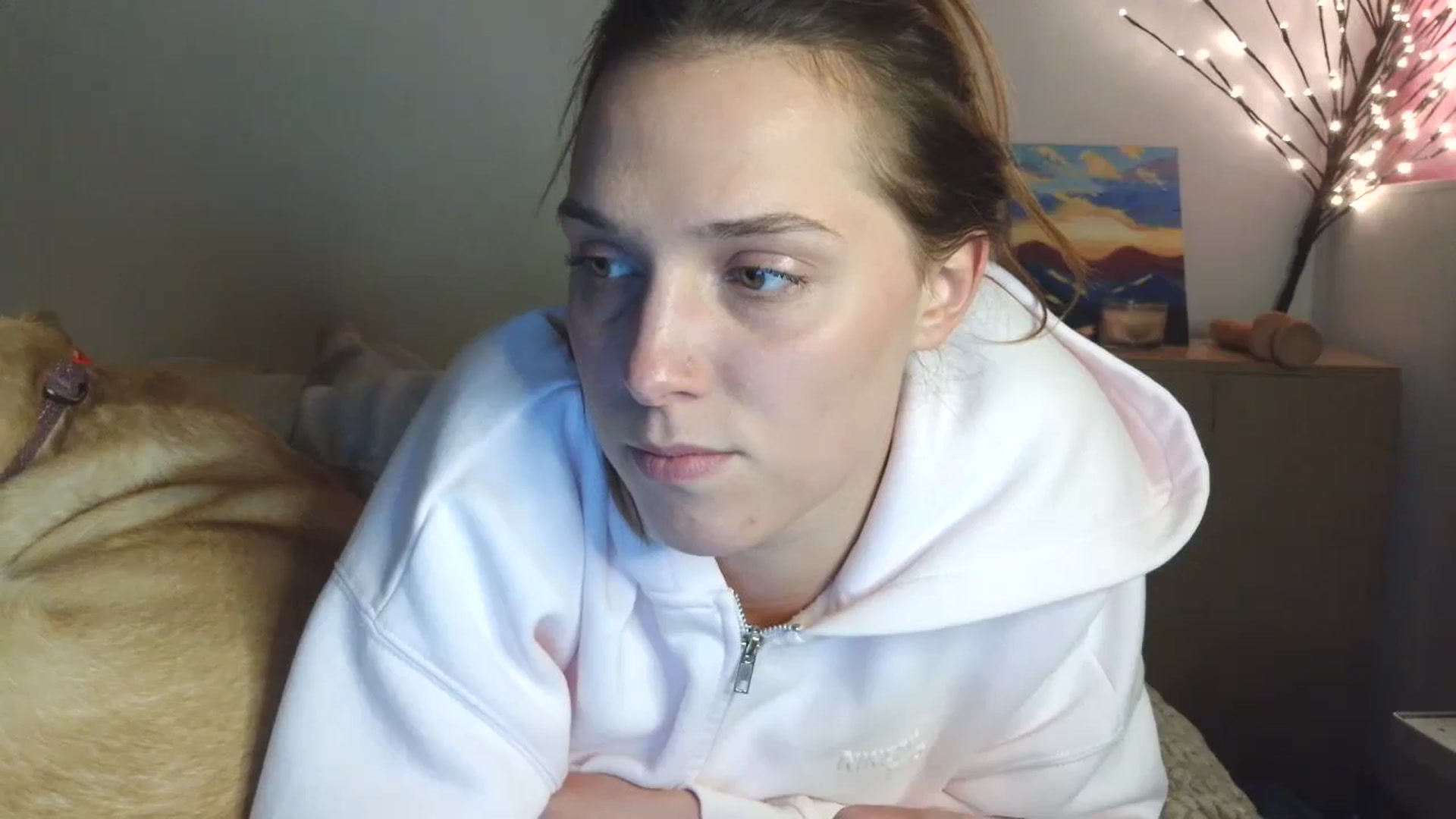 Gallery image thumbnail from HaleyReed's myfreecams stream on, 04/29/2026, 18:02 image 12 of 20