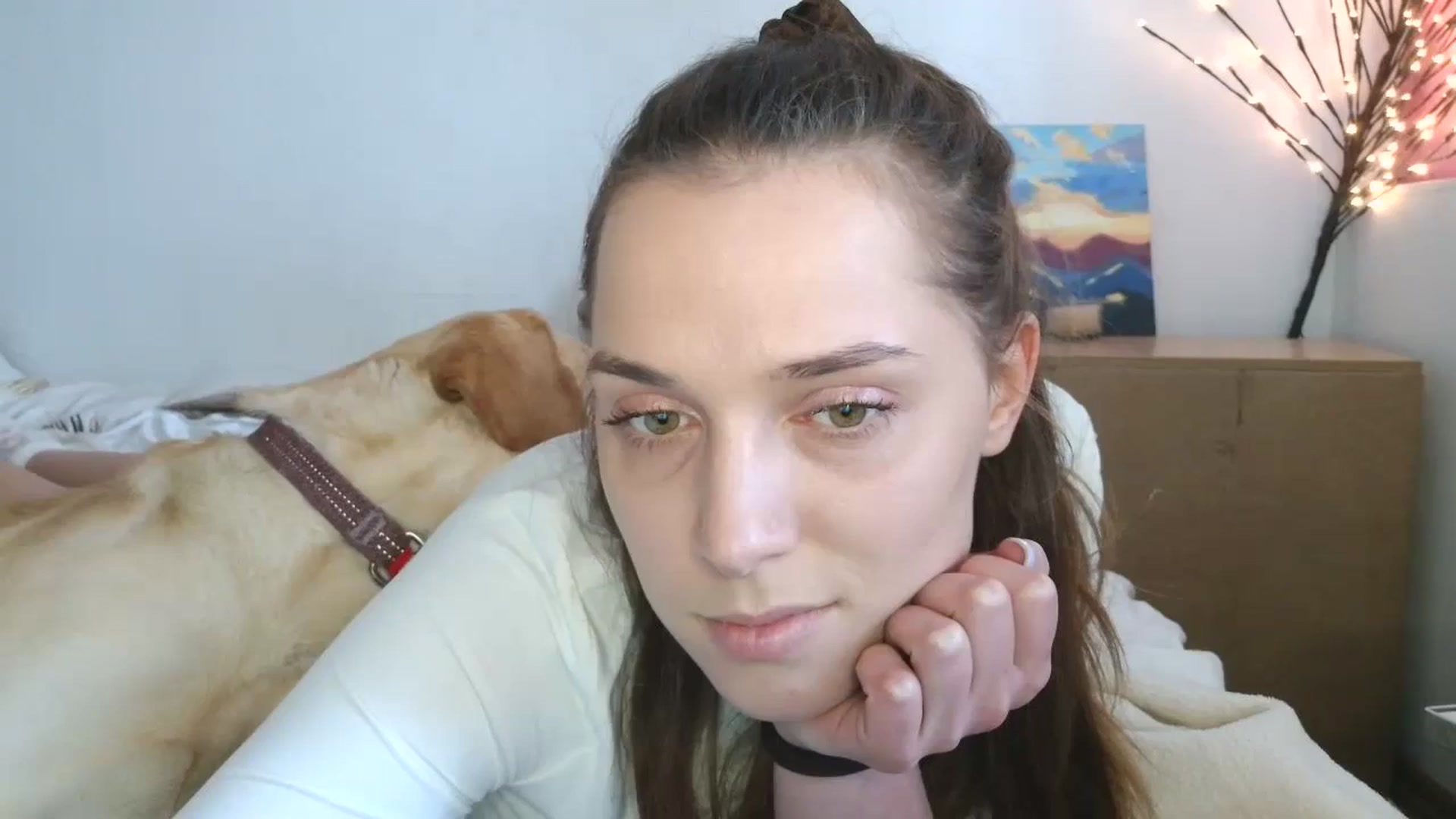 Gallery image thumbnail from HaleyReed's myfreecams stream on, 05/01/2026, 12:16 image 14 of 20
