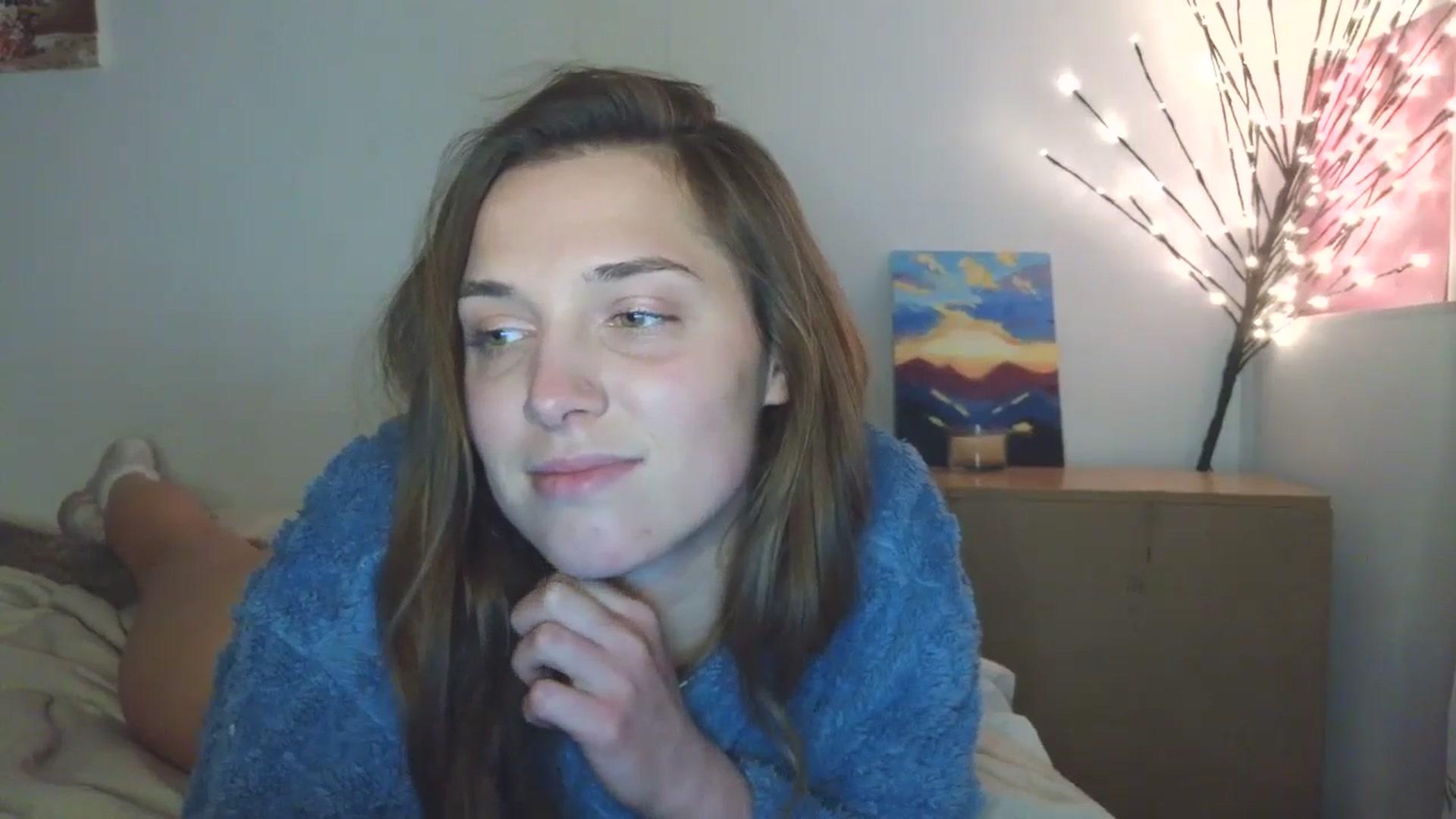 Gallery image thumbnail from HaleyReed's myfreecams stream on, 05/01/2026, 17:29 image 3 of 20