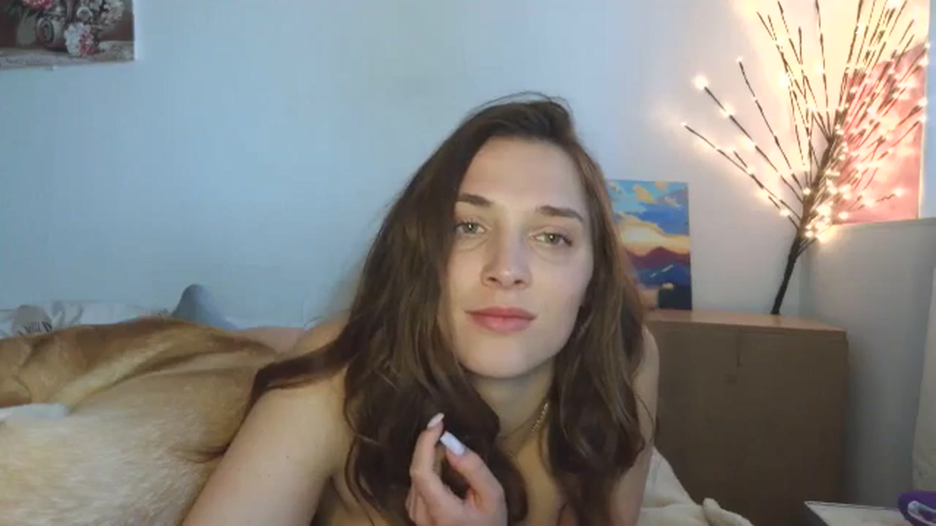 Gallery image thumbnail from HaleyReed's myfreecams stream on, 05/03/2026, 15:56 image 15 of 20