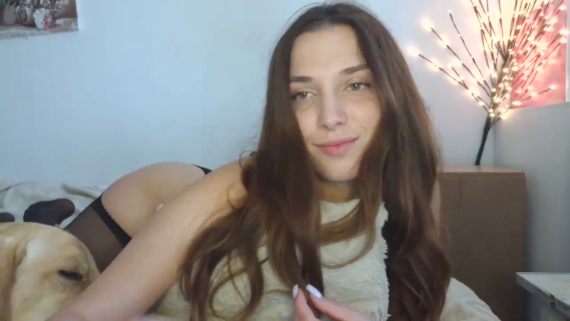 Gallery image thumbnail from HaleyReed's myfreecams stream on, 05/04/2026, 12:16 image 11 of 20