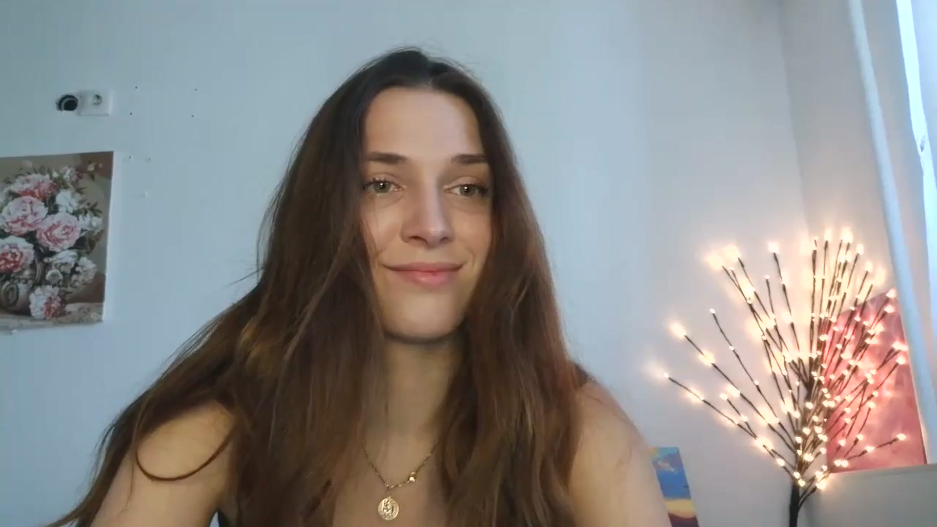 Gallery image thumbnail from HaleyReed's myfreecams stream on, 05/04/2026, 12:16 image 2 of 20