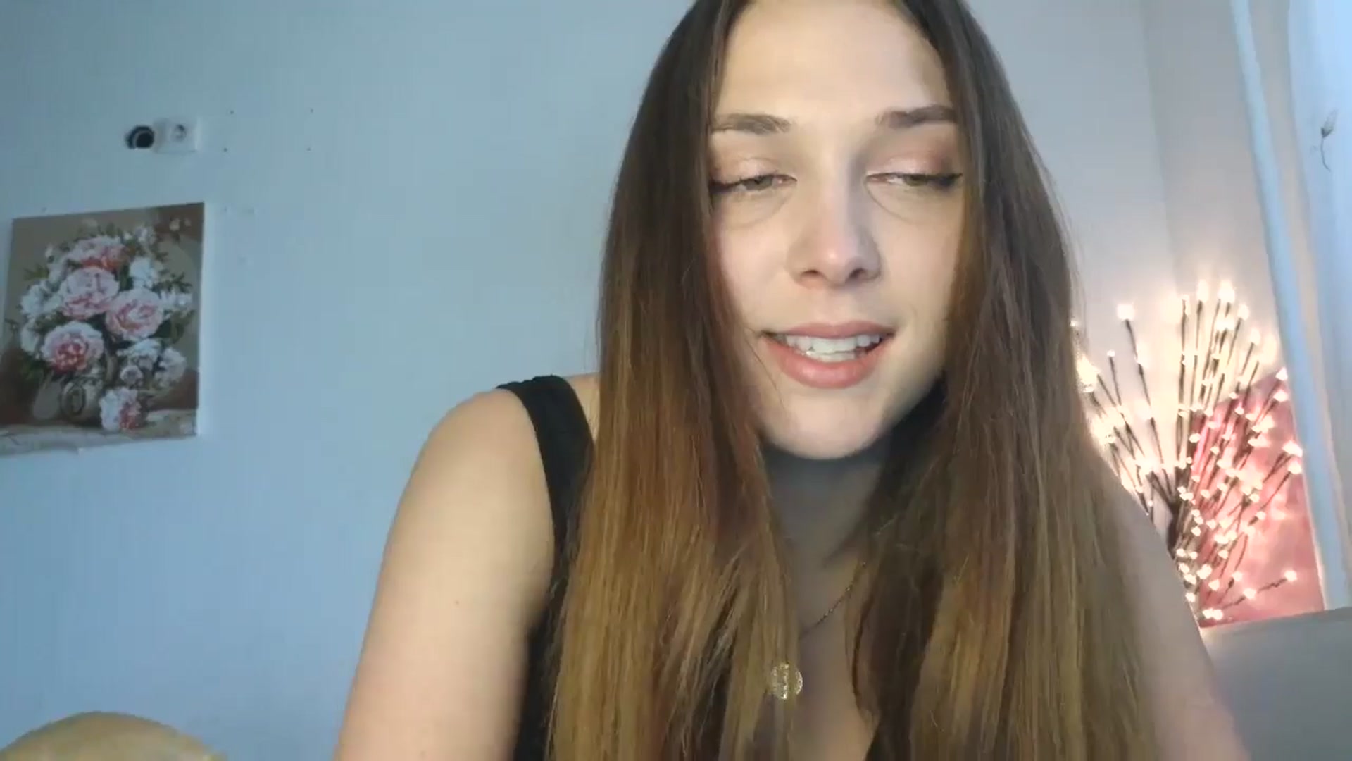 Gallery image thumbnail from HaleyReed's myfreecams stream on, 05/06/2026, 10:10 image 17 of 20