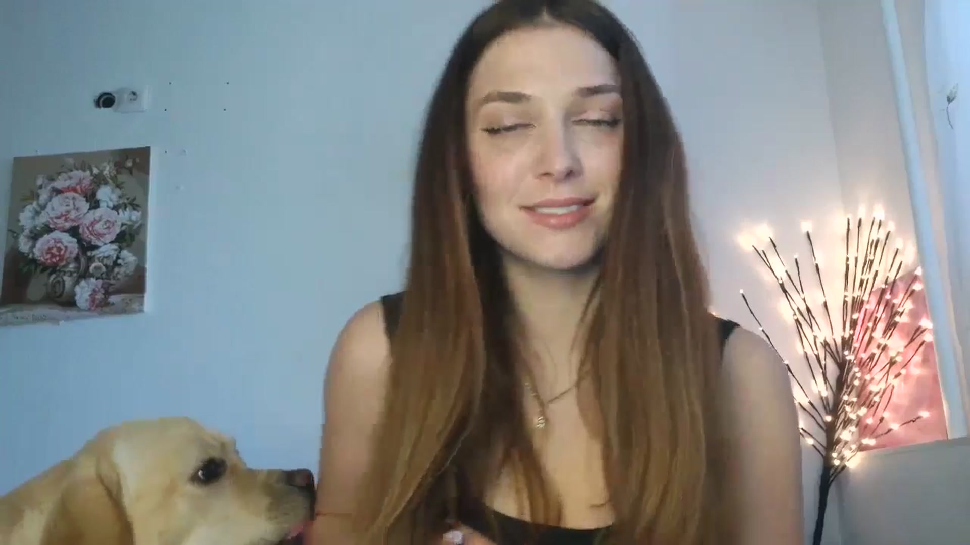 Gallery image thumbnail from HaleyReed's myfreecams stream on, 05/06/2026, 10:10 image 18 of 20
