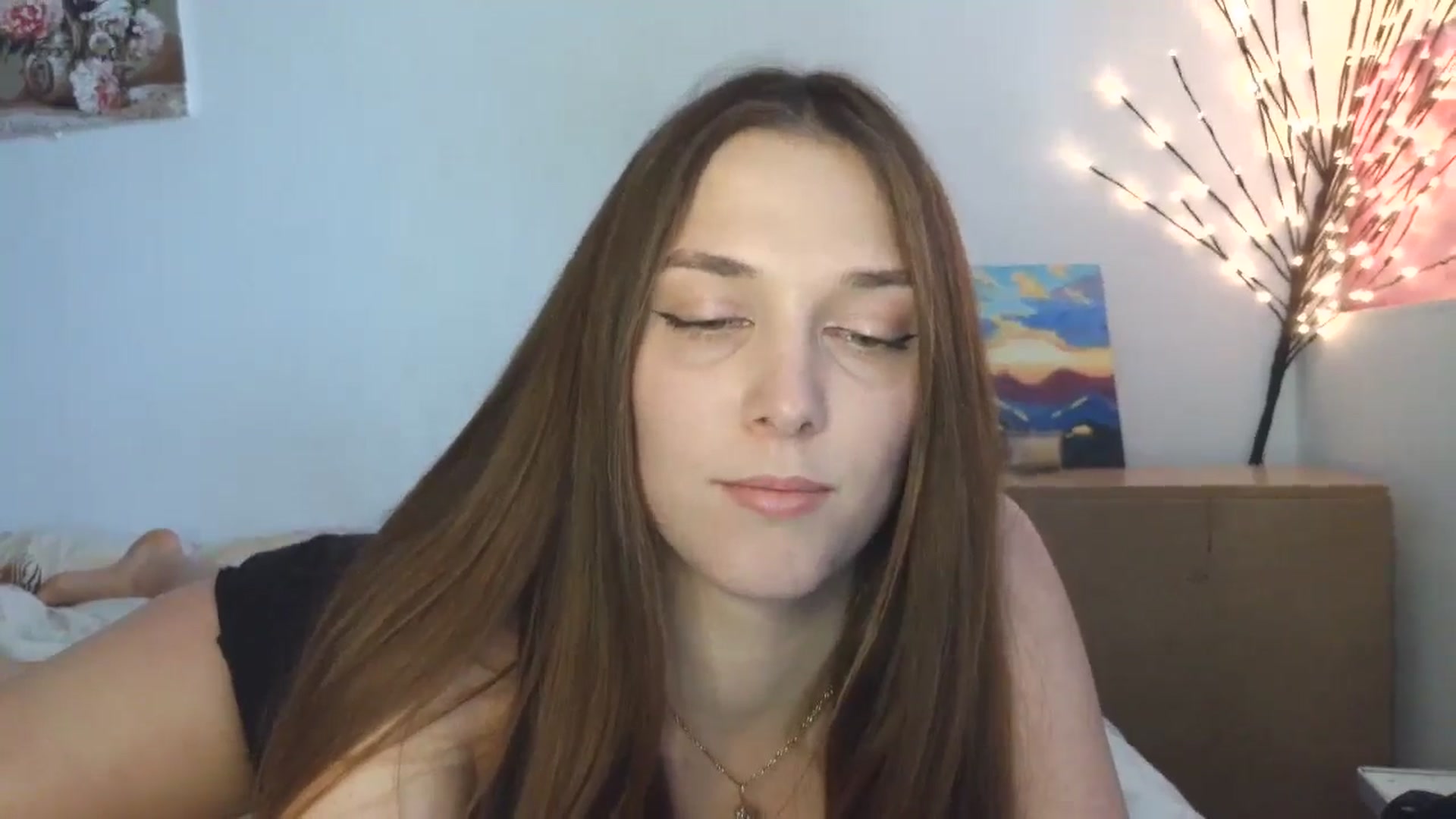 Gallery image thumbnail from HaleyReed's myfreecams stream on, 05/06/2026, 10:56 image 2 of 20