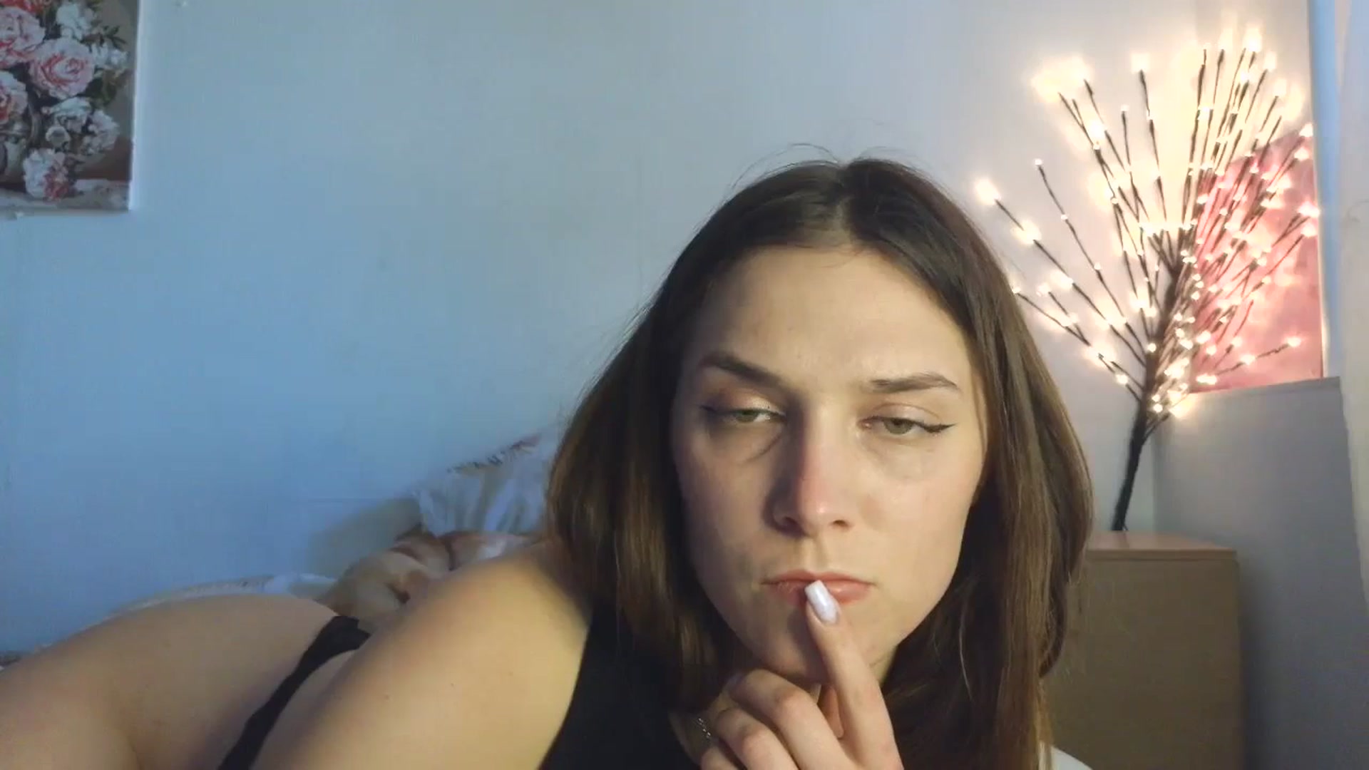 Gallery image thumbnail from HaleyReed's myfreecams stream on, 05/06/2026, 14:26 image 3 of 20