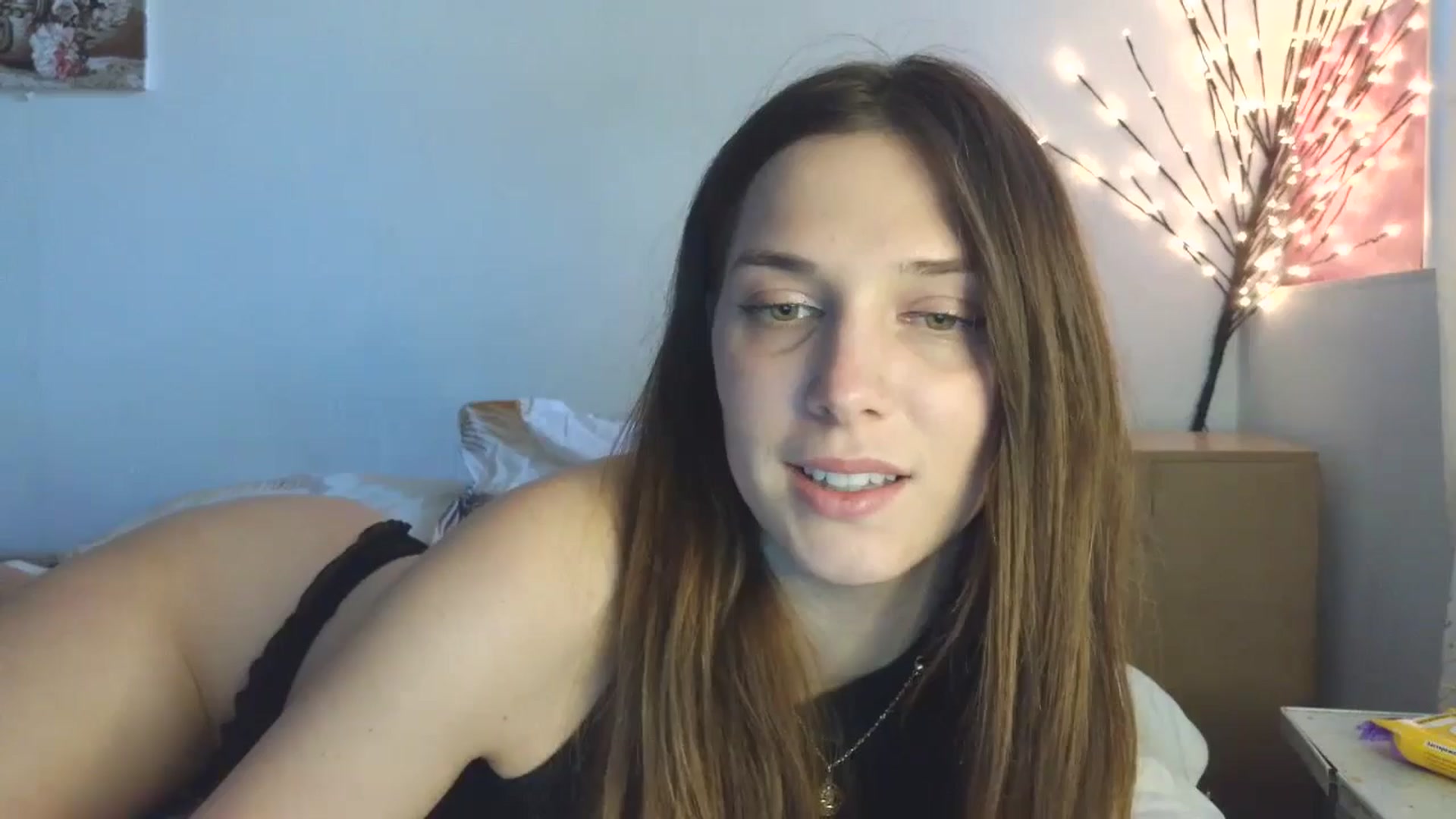 Gallery image thumbnail from HaleyReed's myfreecams stream on, 05/06/2026, 14:26 image 7 of 20