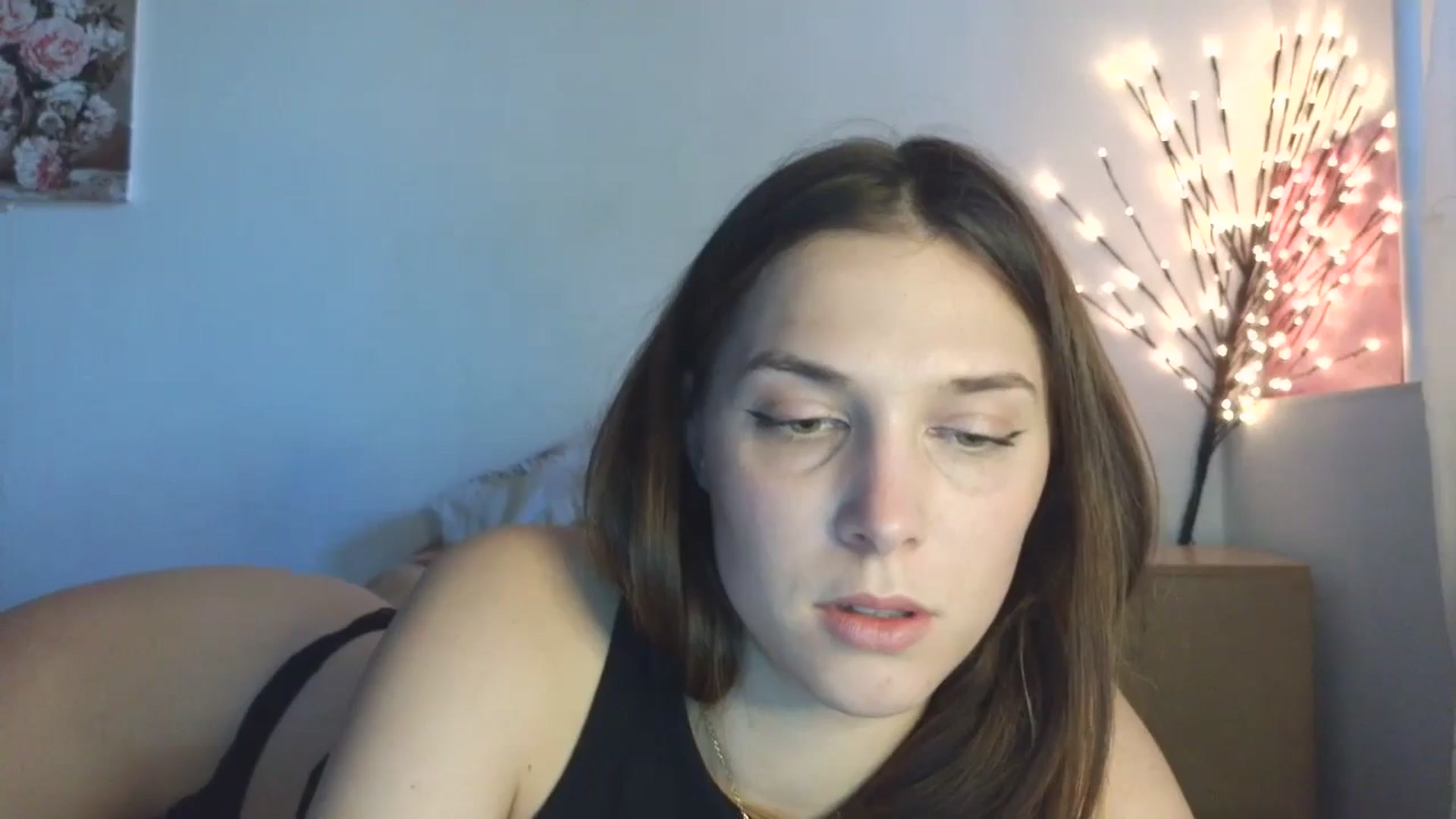 Gallery image thumbnail from HaleyReed's myfreecams stream on, 05/06/2026, 14:26 image 1 of 20