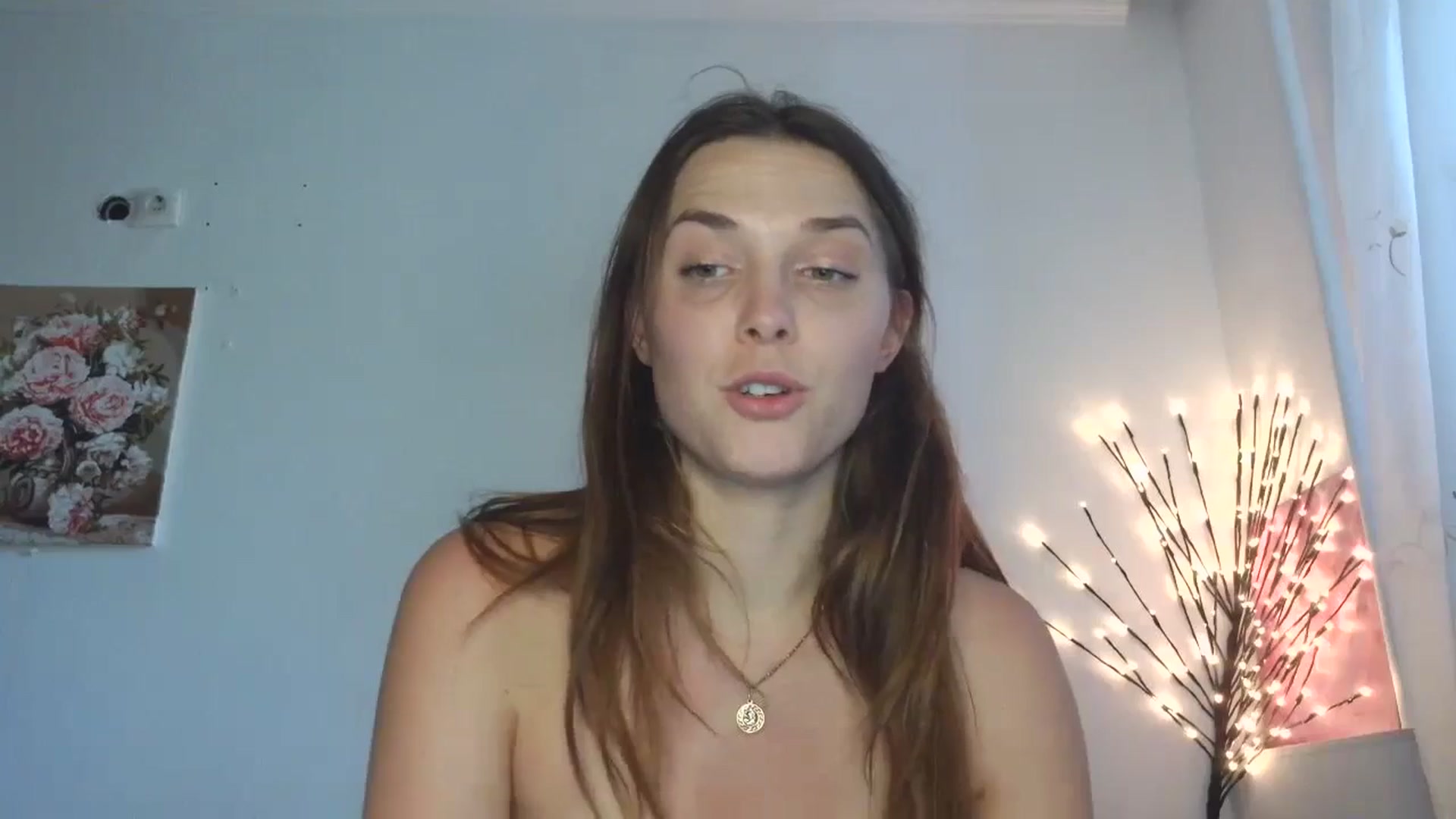 Gallery image thumbnail from HaleyReed's myfreecams stream on, 05/07/2026, 15:01 image 15 of 20