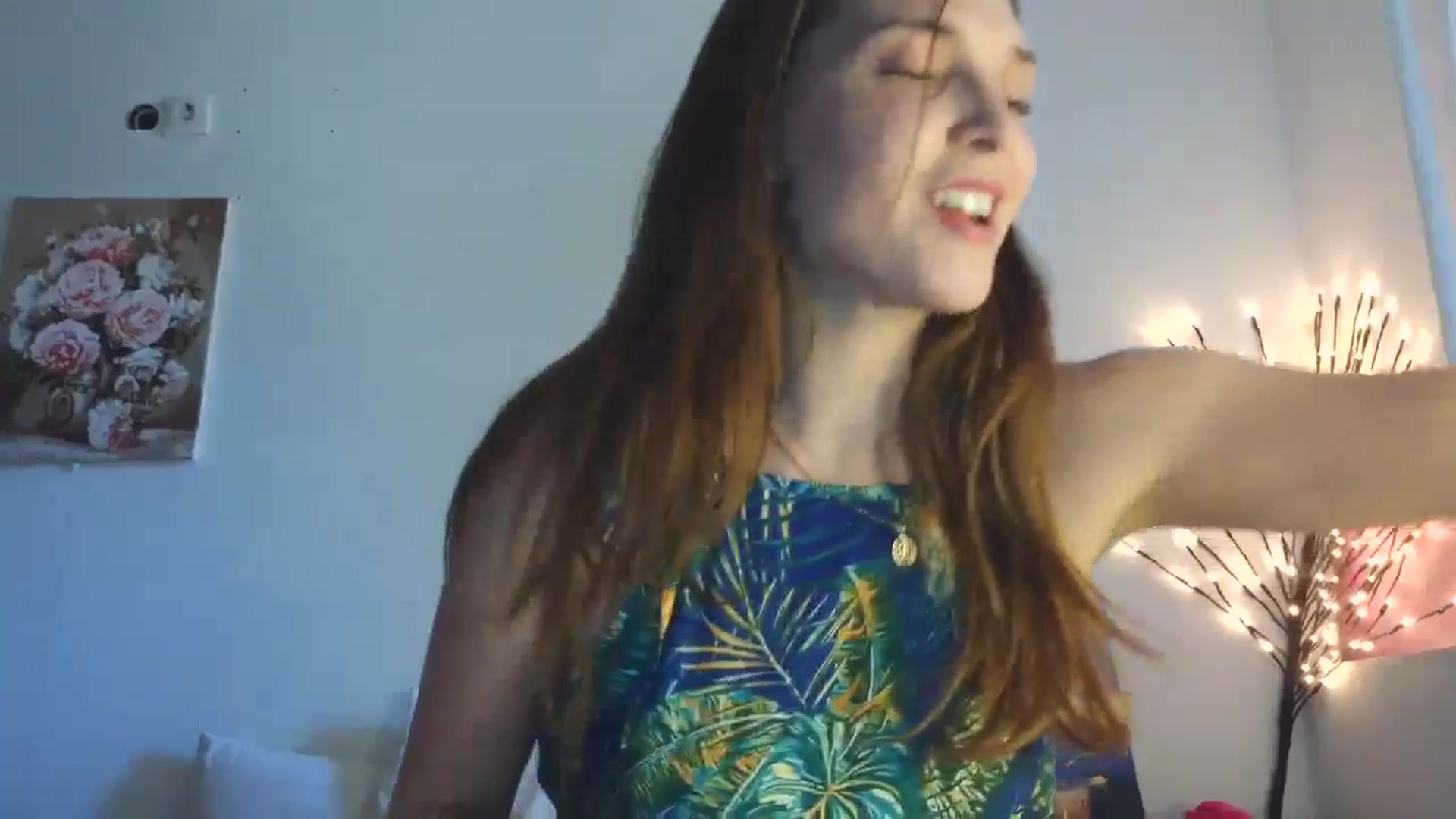 Gallery image thumbnail from HaleyReed's myfreecams stream on, 05/08/2026, 13:52 image 13 of 20