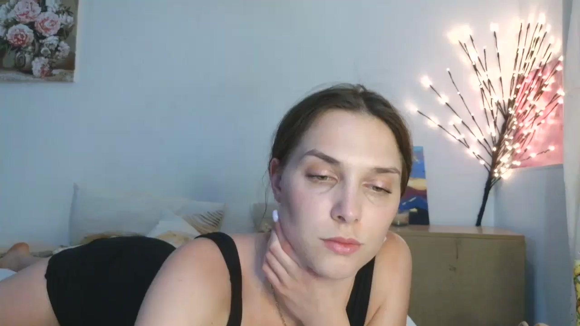 Gallery image thumbnail from HaleyReed's myfreecams stream on, 05/08/2026, 17:43 image 20 of 20
