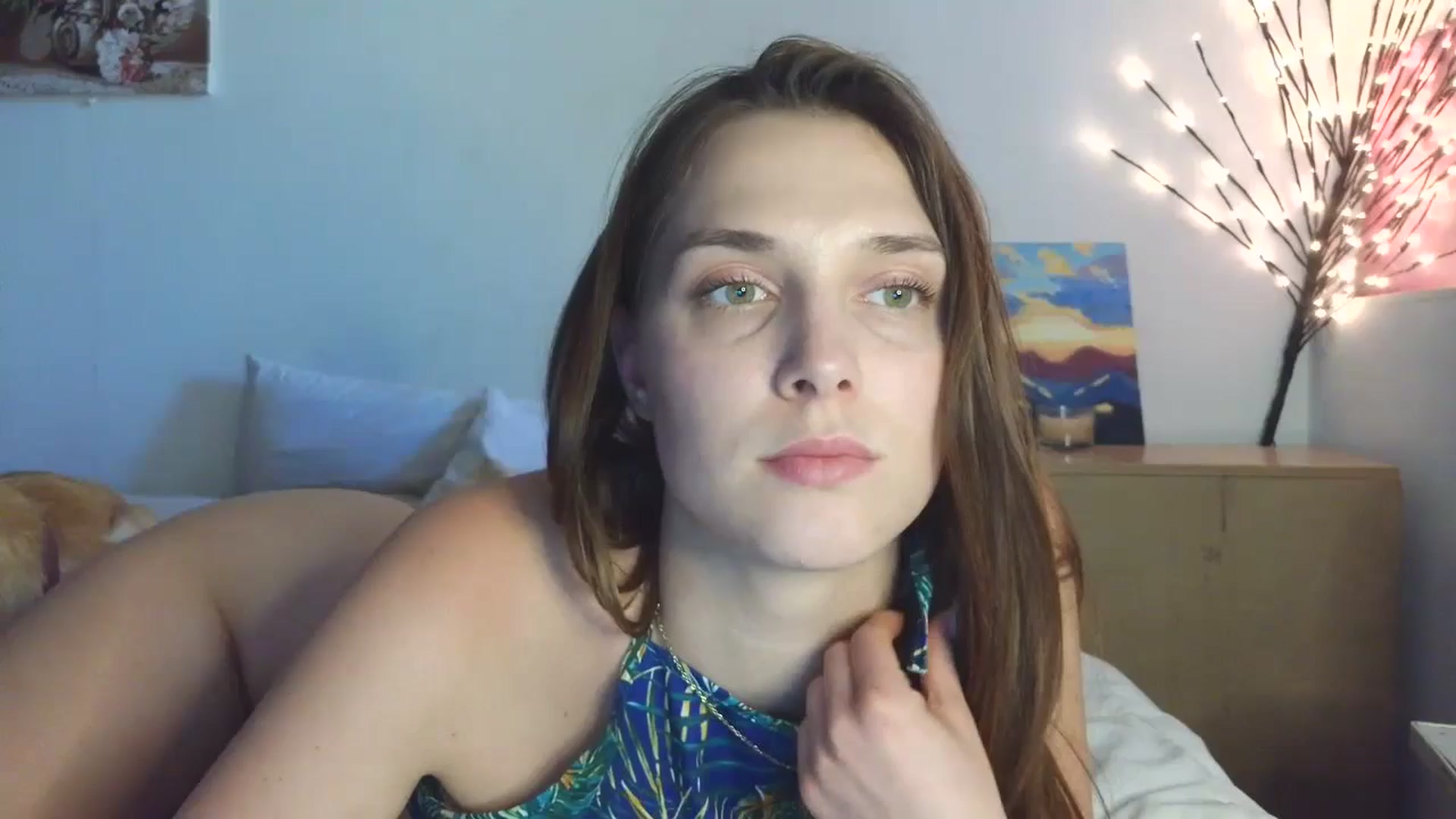Gallery image thumbnail from HaleyReed's myfreecams stream on, 05/08/2026, 17:43 image 1 of 20