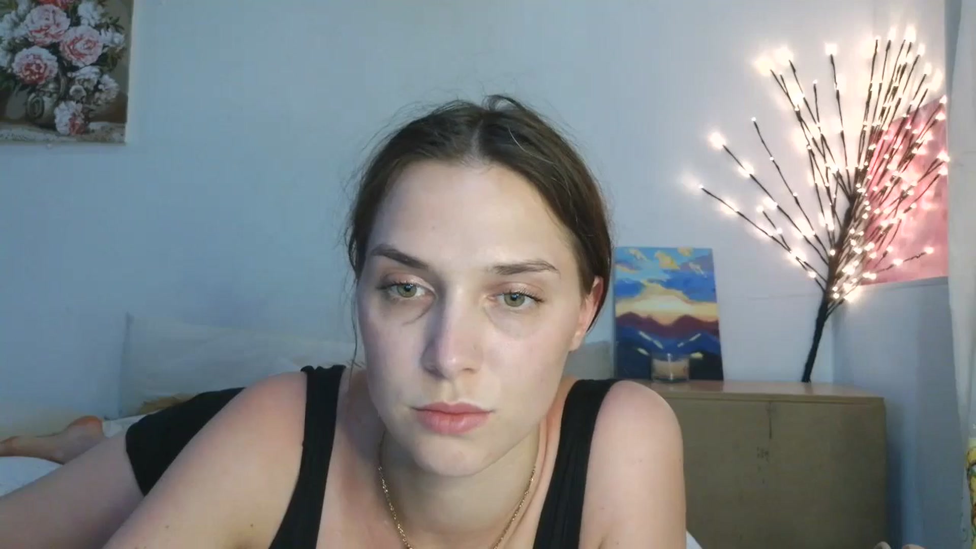 Gallery image thumbnail from HaleyReed's myfreecams stream on, 05/08/2026, 17:43 image 19 of 20