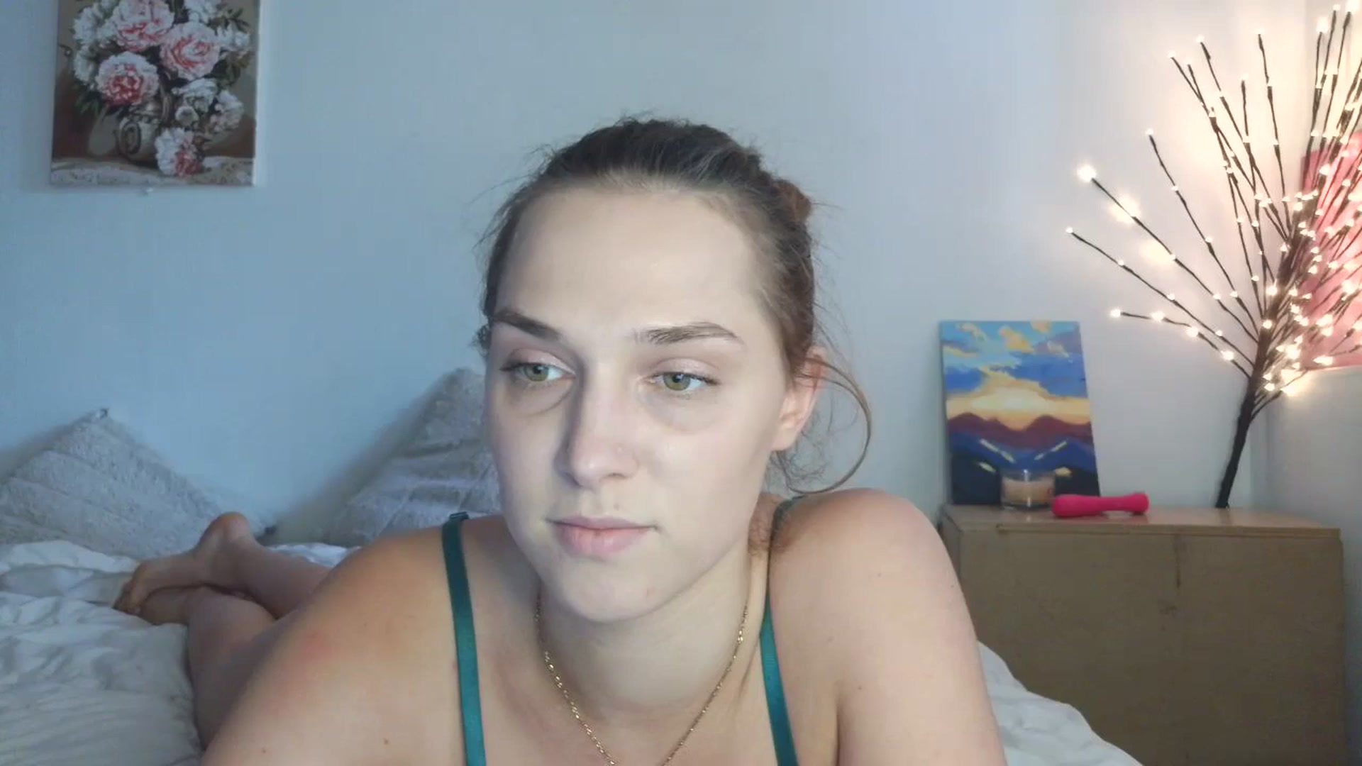 Gallery image thumbnail from HaleyReed's myfreecams stream on, 05/11/2026, 13:15 image 1 of 20