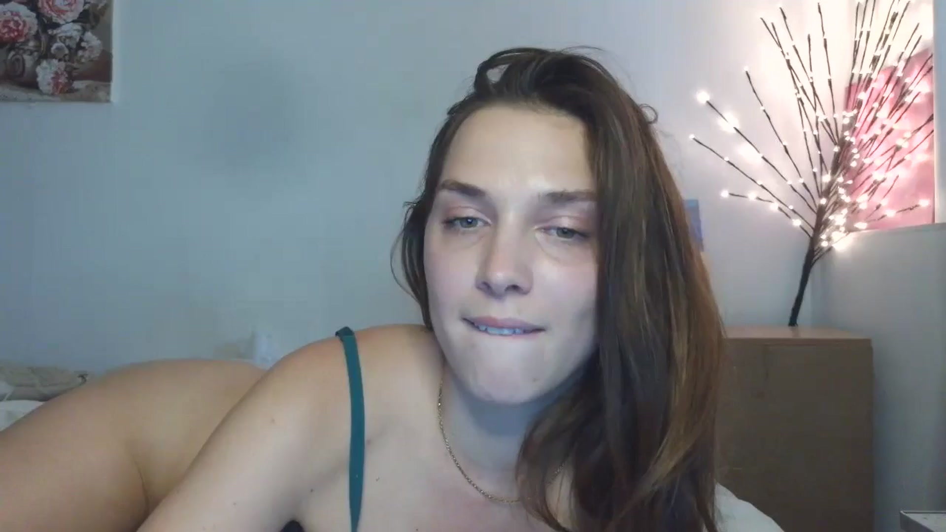 Gallery image thumbnail from HaleyReed's myfreecams stream on, 05/11/2026, 15:29 image 6 of 20
