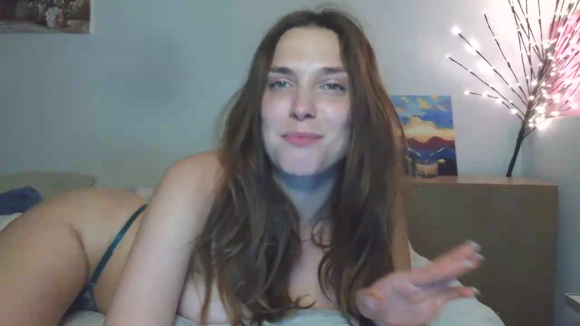 Gallery image thumbnail from HaleyReed's myfreecams stream on, 05/11/2026, 17:23 image 16 of 20