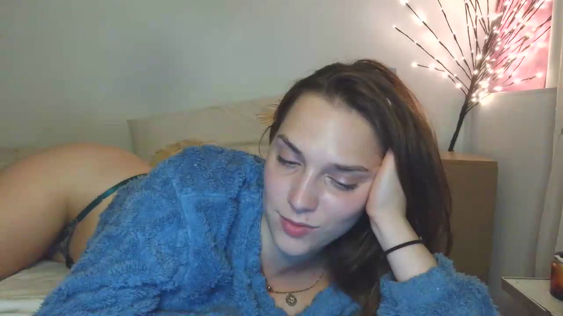 Gallery image thumbnail from HaleyReed's myfreecams stream on, 05/11/2026, 18:19 image 19 of 20