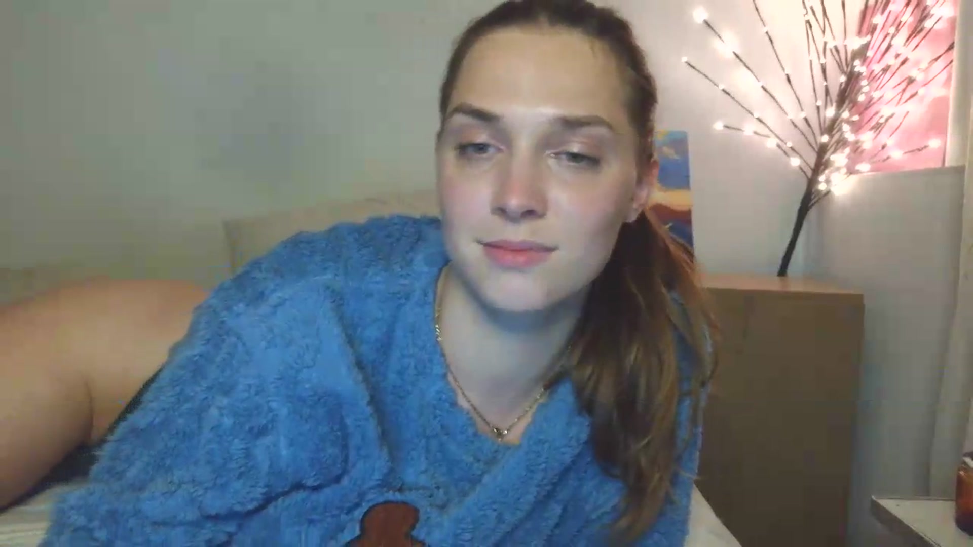 Gallery image thumbnail from HaleyReed's myfreecams stream on, 05/11/2026, 18:19 image 2 of 20