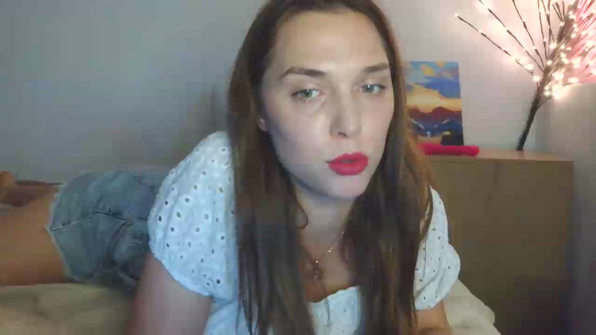 Gallery image thumbnail from HaleyReed's myfreecams stream on, 05/13/2026, 15:39 image 1 of 20