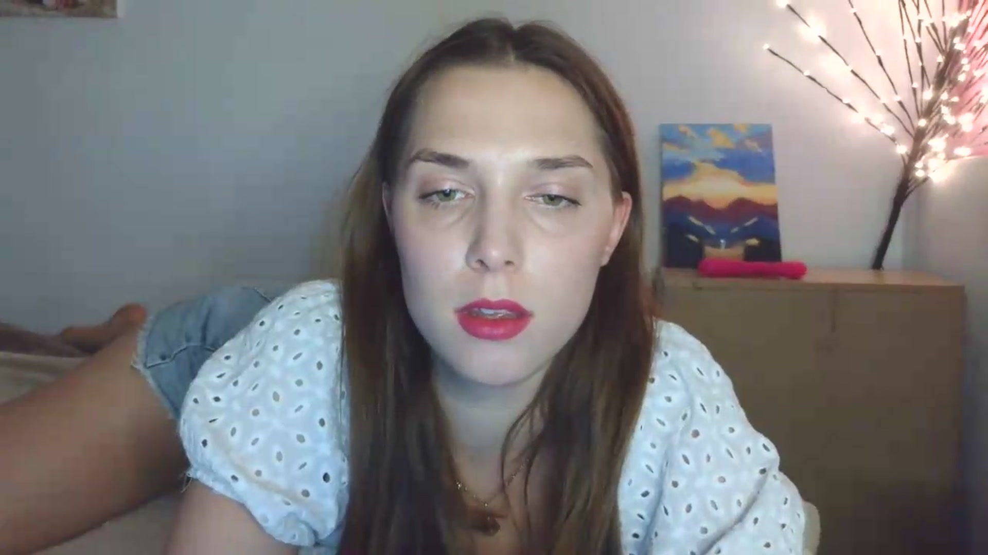 Gallery image thumbnail from HaleyReed's myfreecams stream on, 05/13/2026, 15:39 image 18 of 20