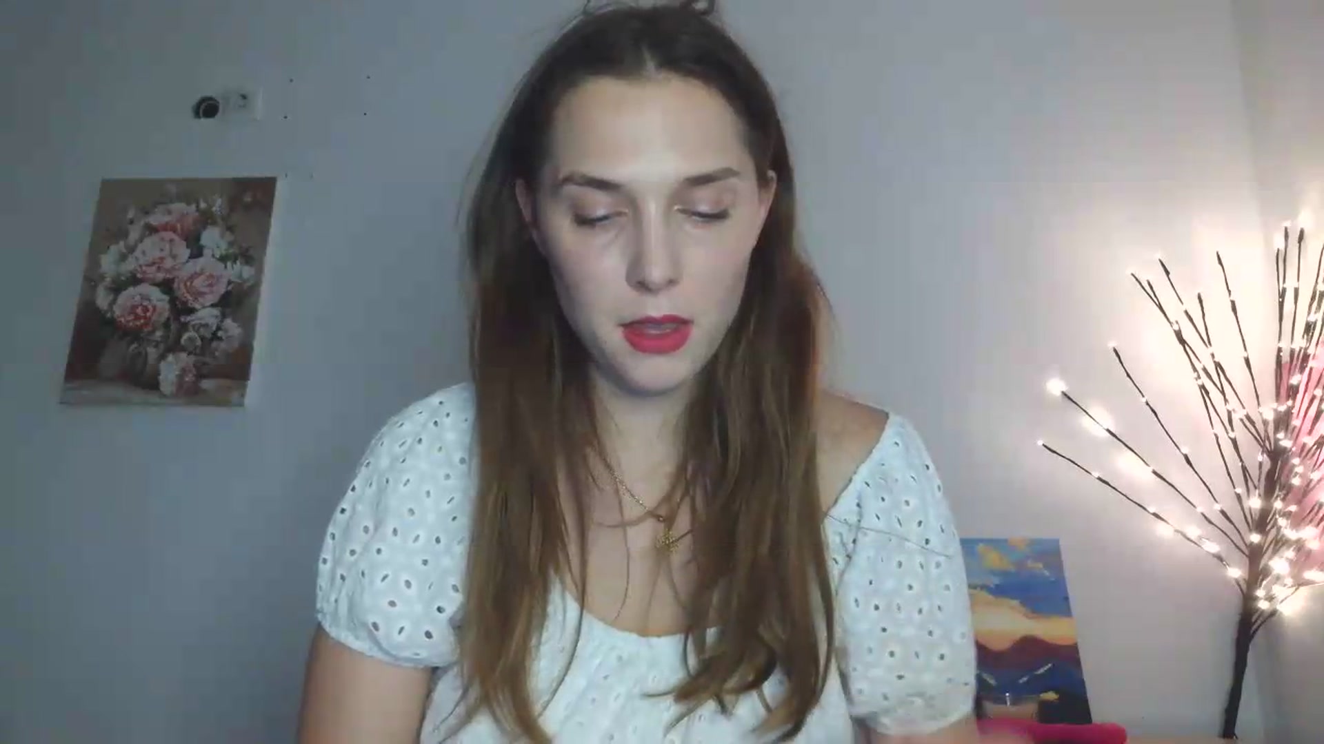 Gallery image thumbnail from HaleyReed's myfreecams stream on, 05/13/2026, 15:39 image 8 of 20