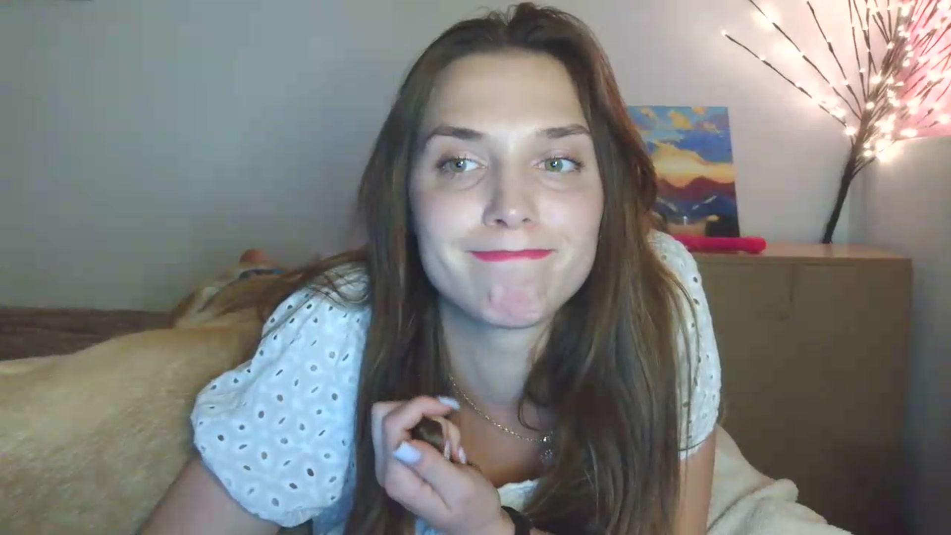 Gallery image thumbnail from HaleyReed's myfreecams stream on, 05/13/2026, 16:24 image 18 of 20