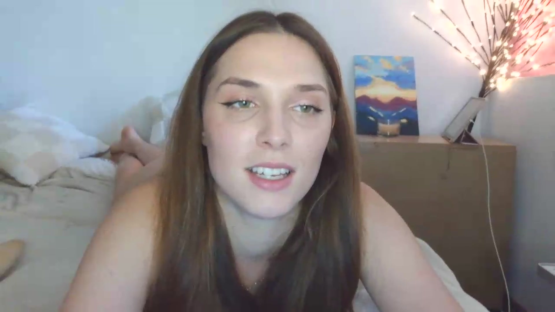 Gallery image thumbnail from HaleyReed's myfreecams stream on, 05/14/2026, 12:00 image 10 of 20