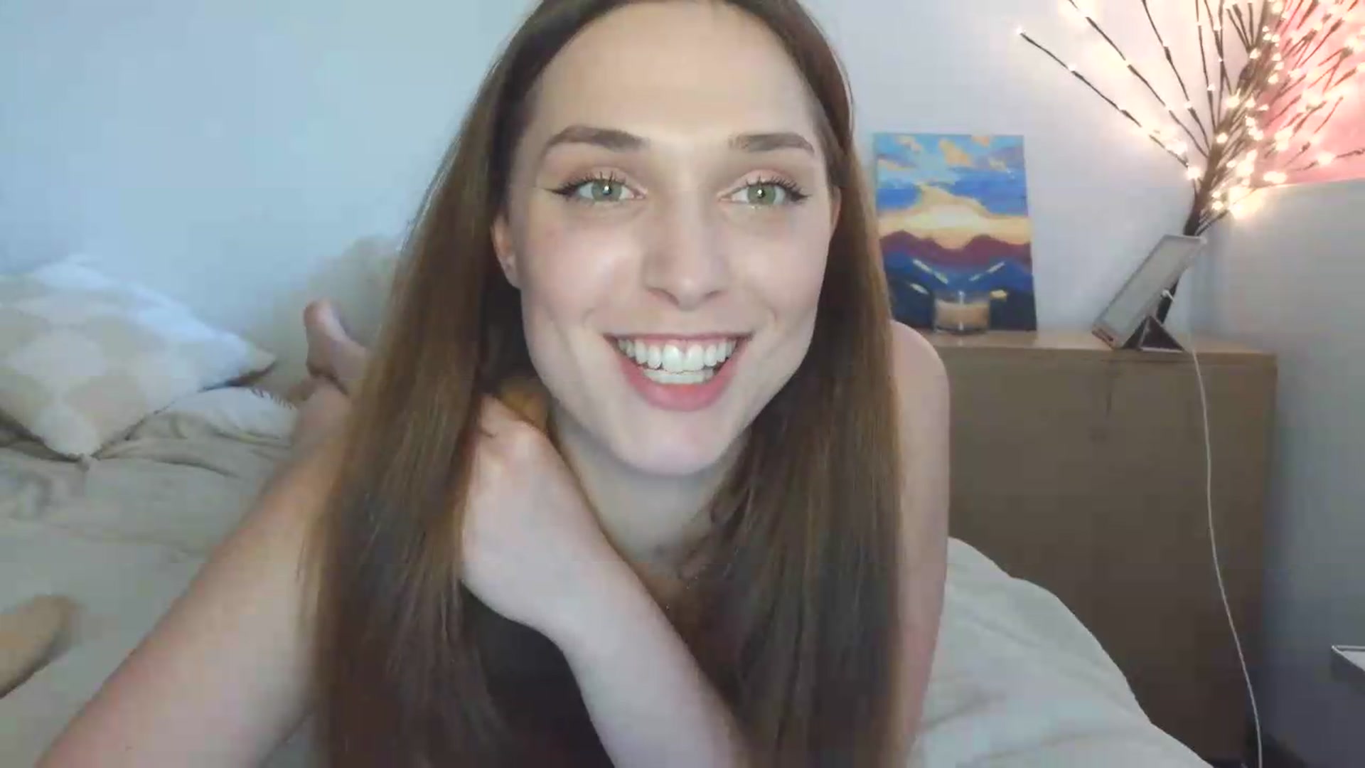 Gallery image thumbnail from HaleyReed's myfreecams stream on, 05/14/2026, 12:00 image 11 of 20