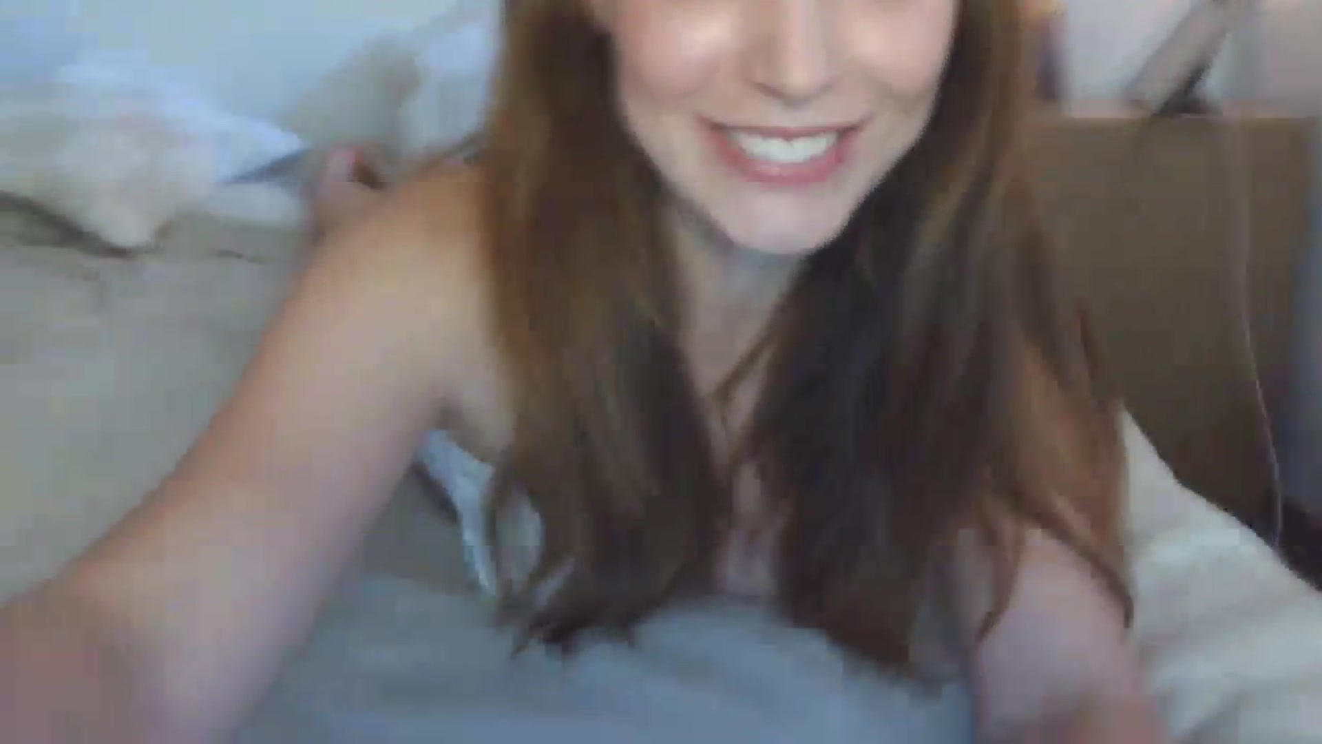 Gallery image thumbnail from HaleyReed's myfreecams stream on, 05/14/2026, 12:00 image 16 of 20