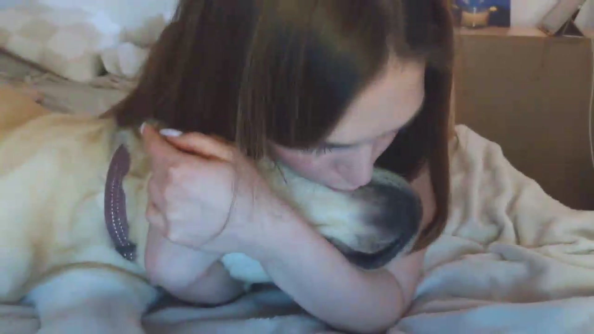 Gallery image thumbnail from HaleyReed's myfreecams stream on, 05/14/2026, 13:20 image 16 of 20