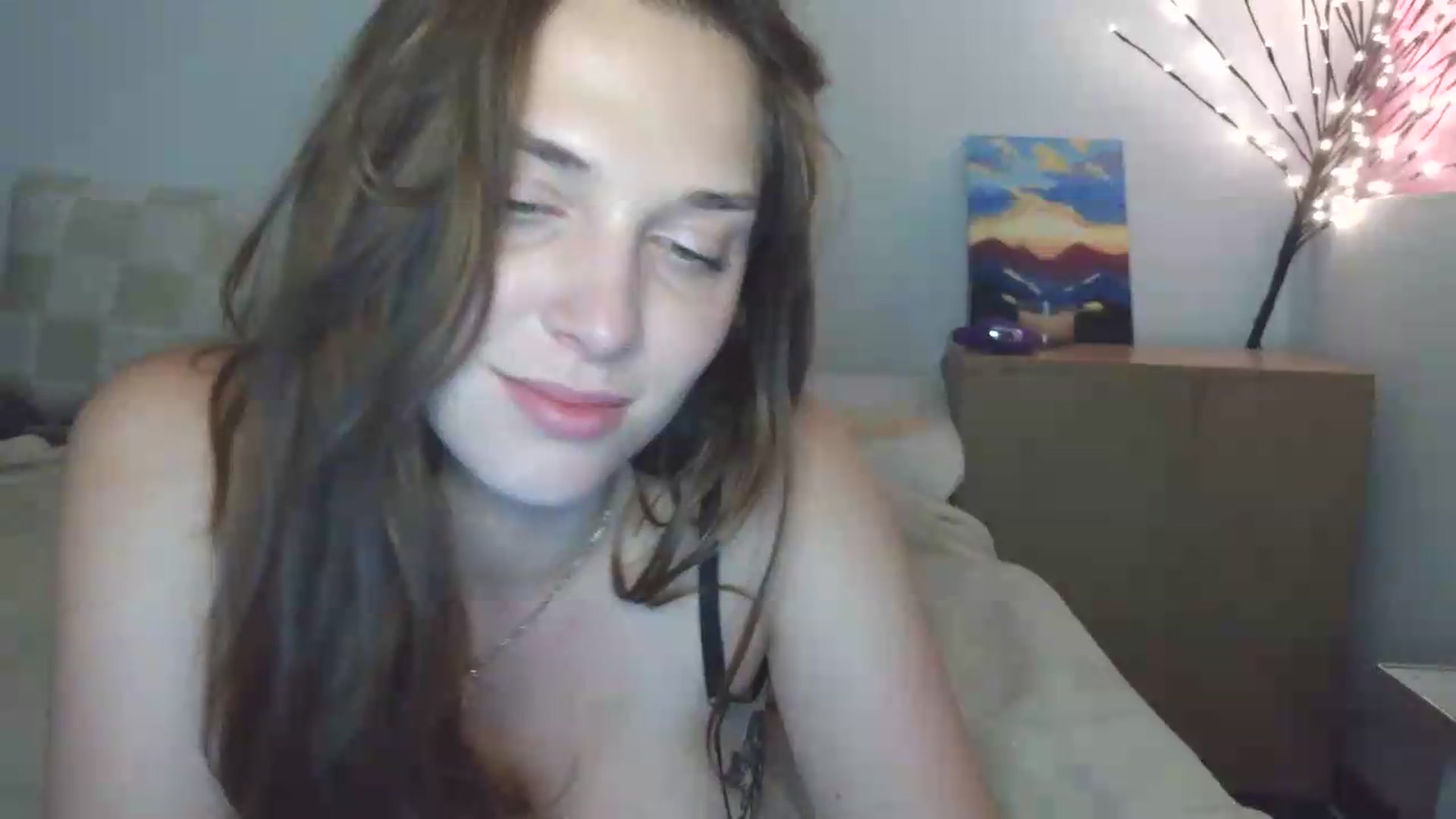 Gallery image thumbnail from HaleyReed's myfreecams stream on, 05/15/2026, 16:16 image 4 of 20