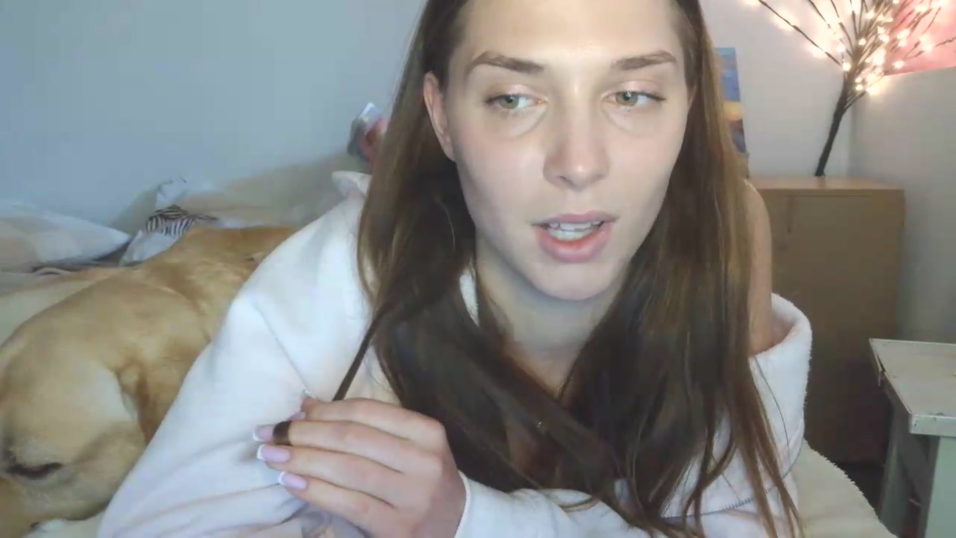 Gallery image thumbnail from HaleyReed's myfreecams stream on, 05/17/2026, 14:24 image 5 of 20