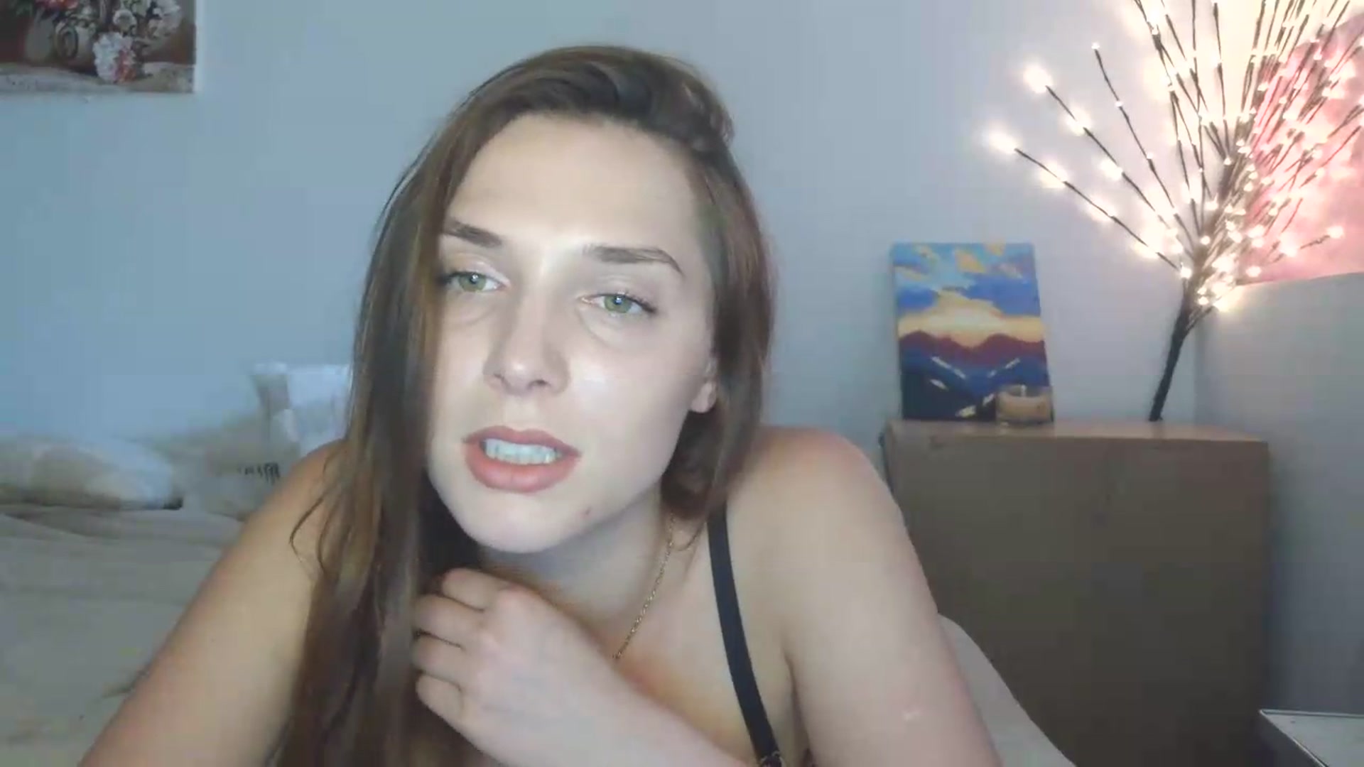 Gallery image thumbnail from HaleyReed's myfreecams stream on, 05/18/2026, 14:04 image 10 of 20