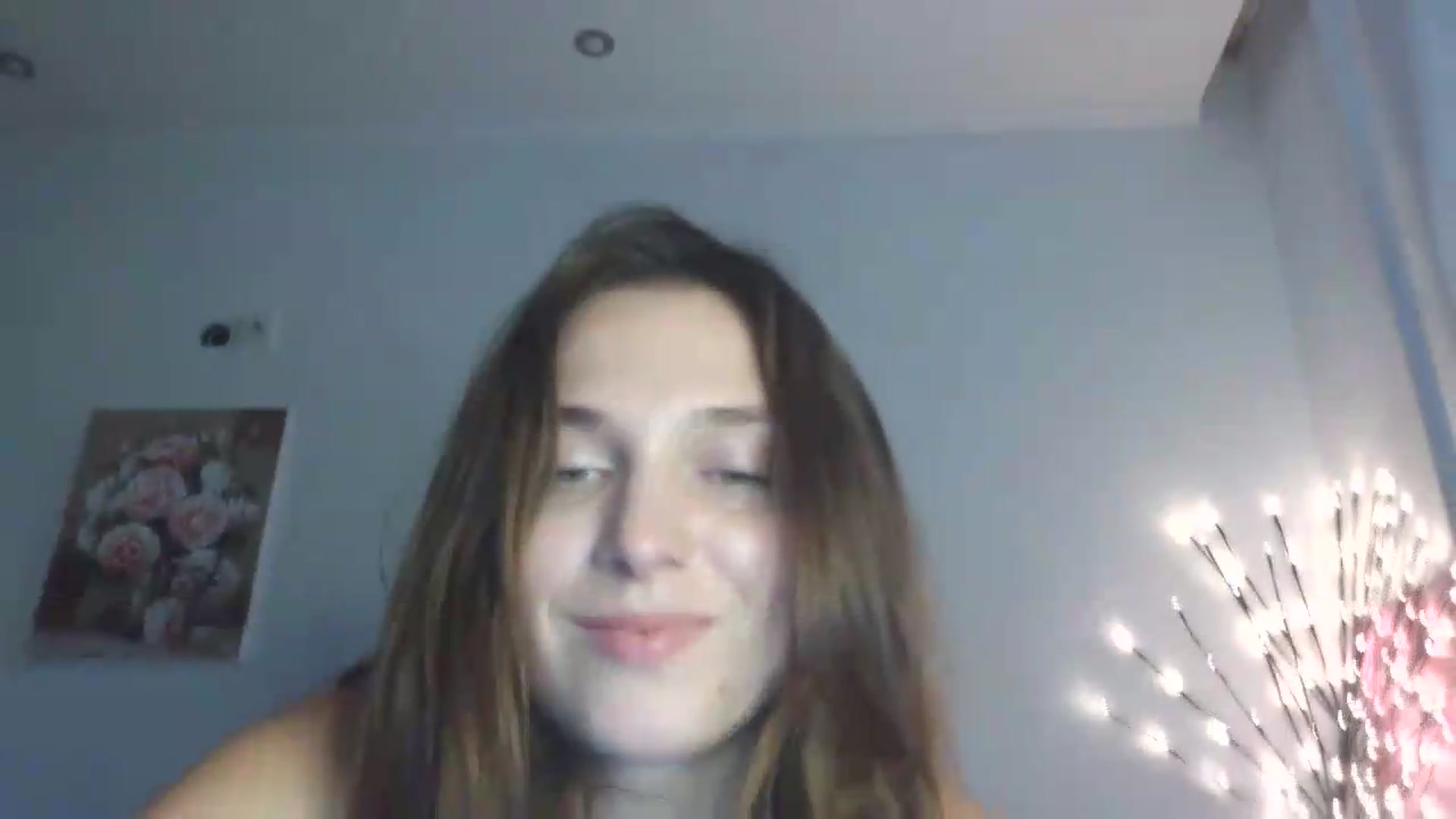 Gallery image thumbnail from HaleyReed's myfreecams stream on, 05/18/2026, 16:28 image 17 of 20