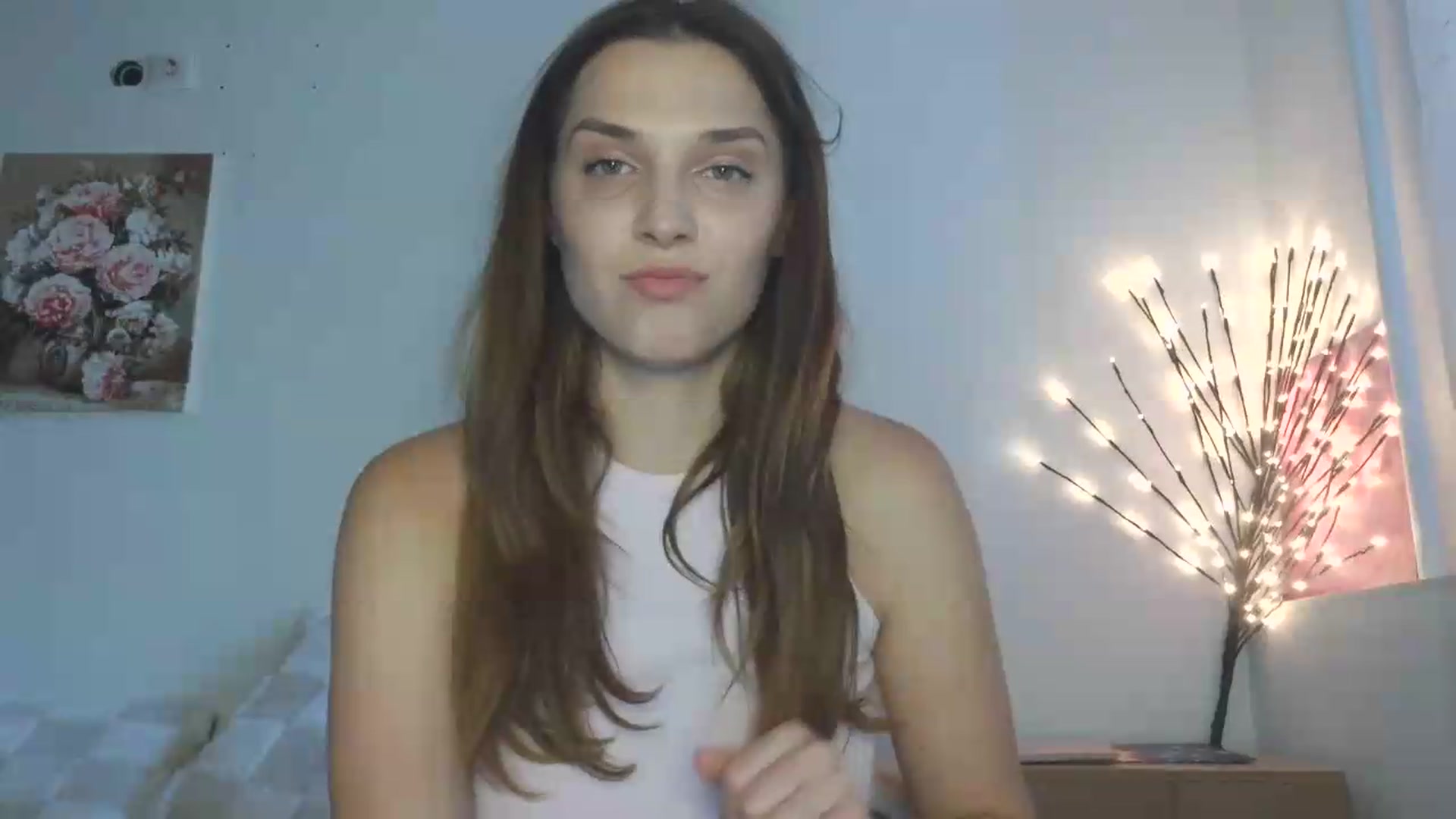 Gallery image thumbnail from HaleyReed's myfreecams stream on, 05/19/2026, 13:30 image 20 of 20
