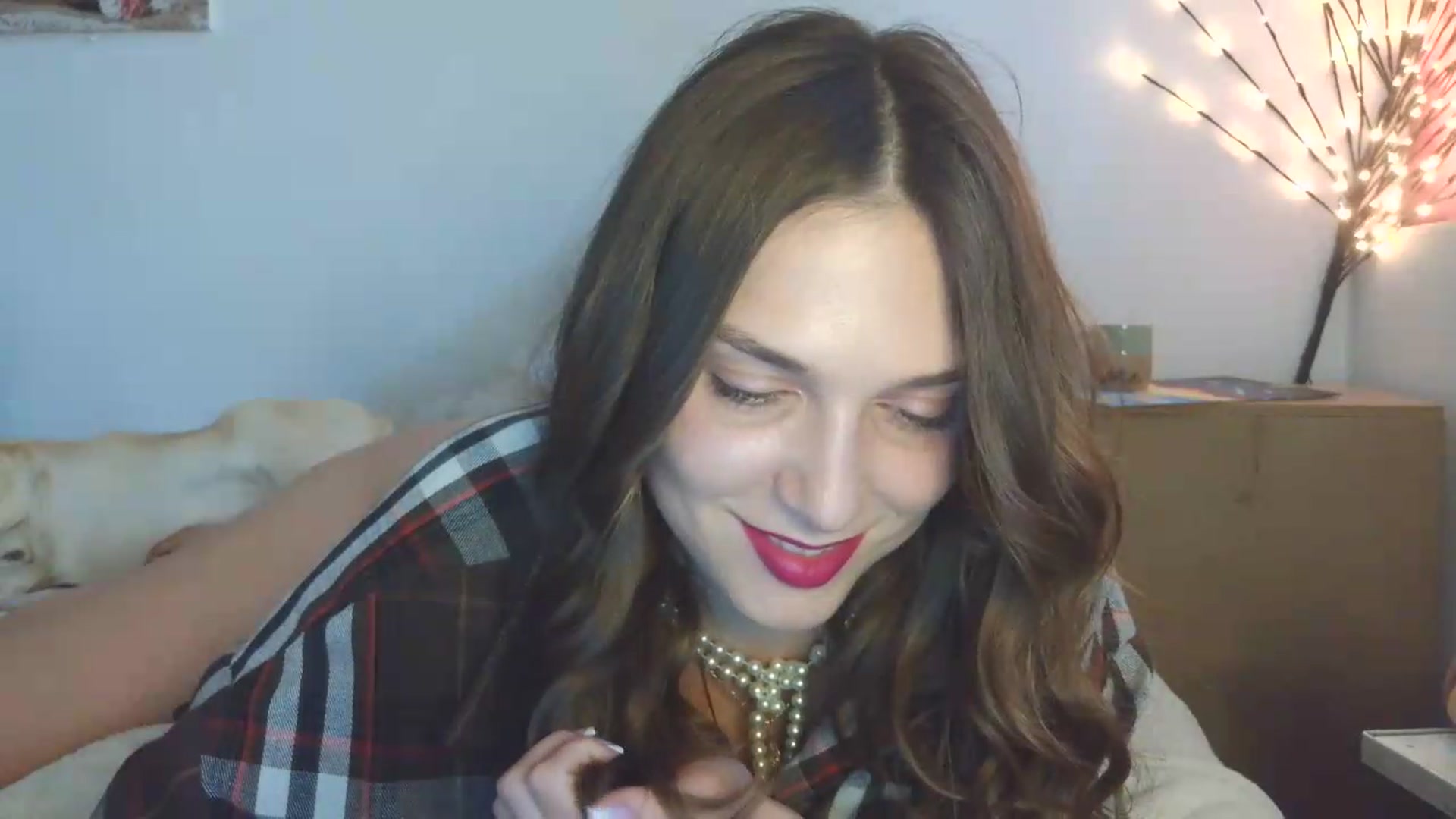 Gallery image thumbnail from HaleyReed's myfreecams stream on, 05/20/2026, 14:33 image 14 of 20