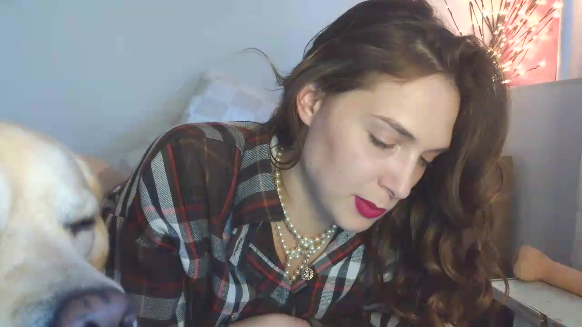 Gallery image thumbnail from HaleyReed's myfreecams stream on, 05/20/2026, 14:33 image 19 of 20