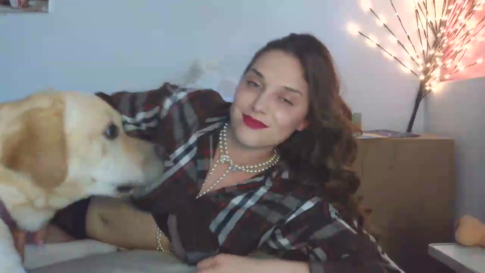 Gallery image thumbnail from HaleyReed's myfreecams stream on, 05/20/2026, 14:33 image 17 of 20