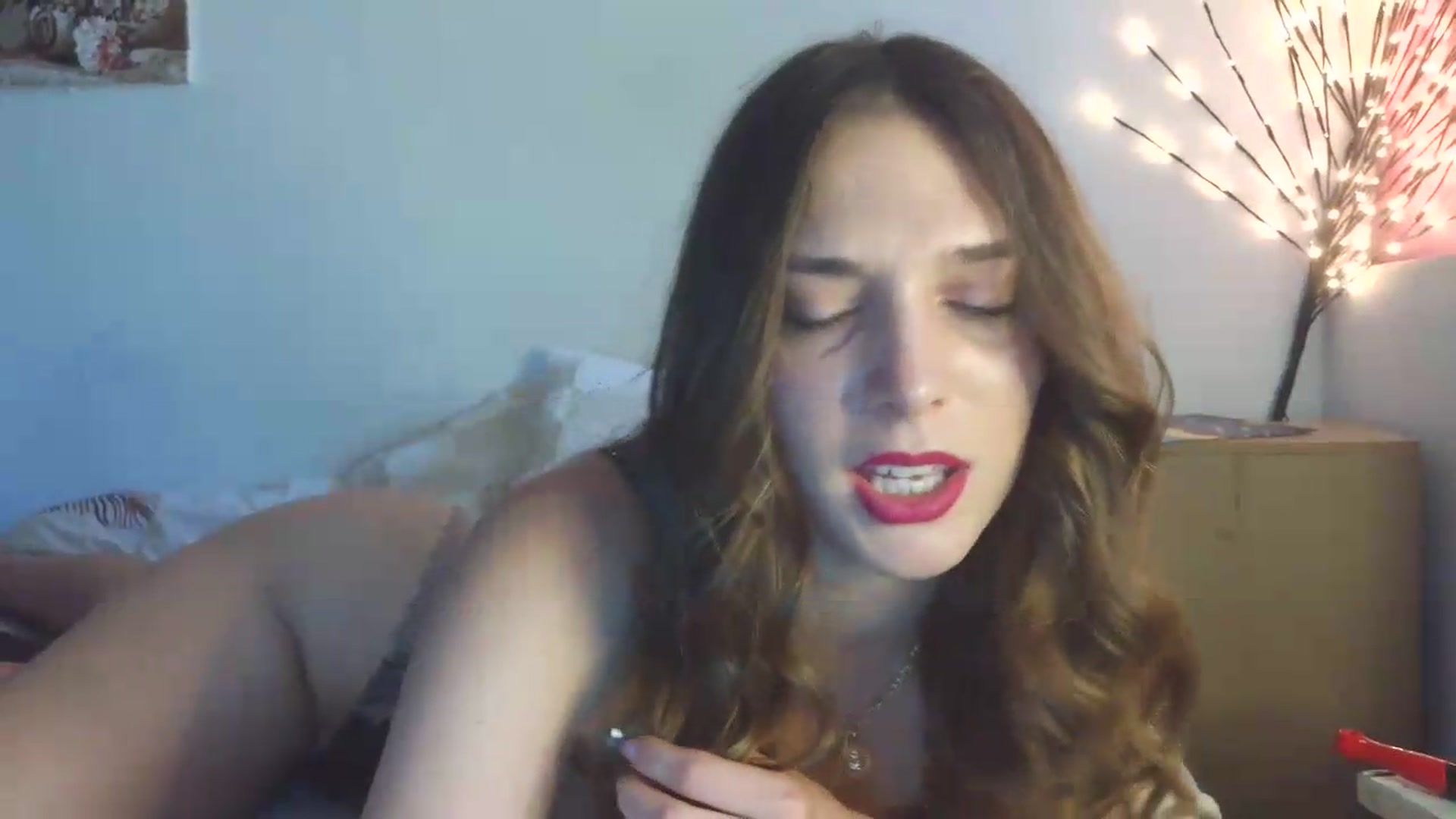 Gallery image thumbnail from HaleyReed's myfreecams stream on, 05/20/2026, 15:48 image 20 of 20