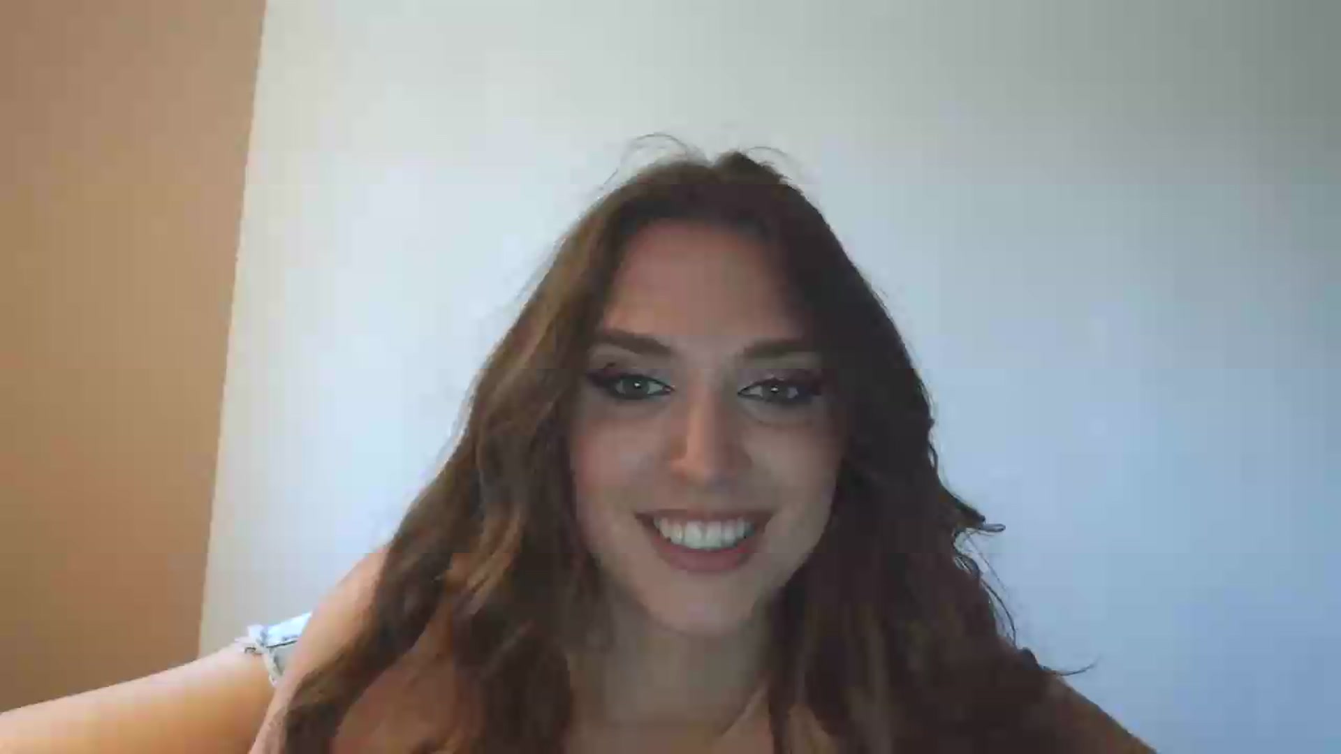 Gallery image thumbnail from HaleyReed's myfreecams stream on, 05/21/2026, 13:42 image 5 of 20