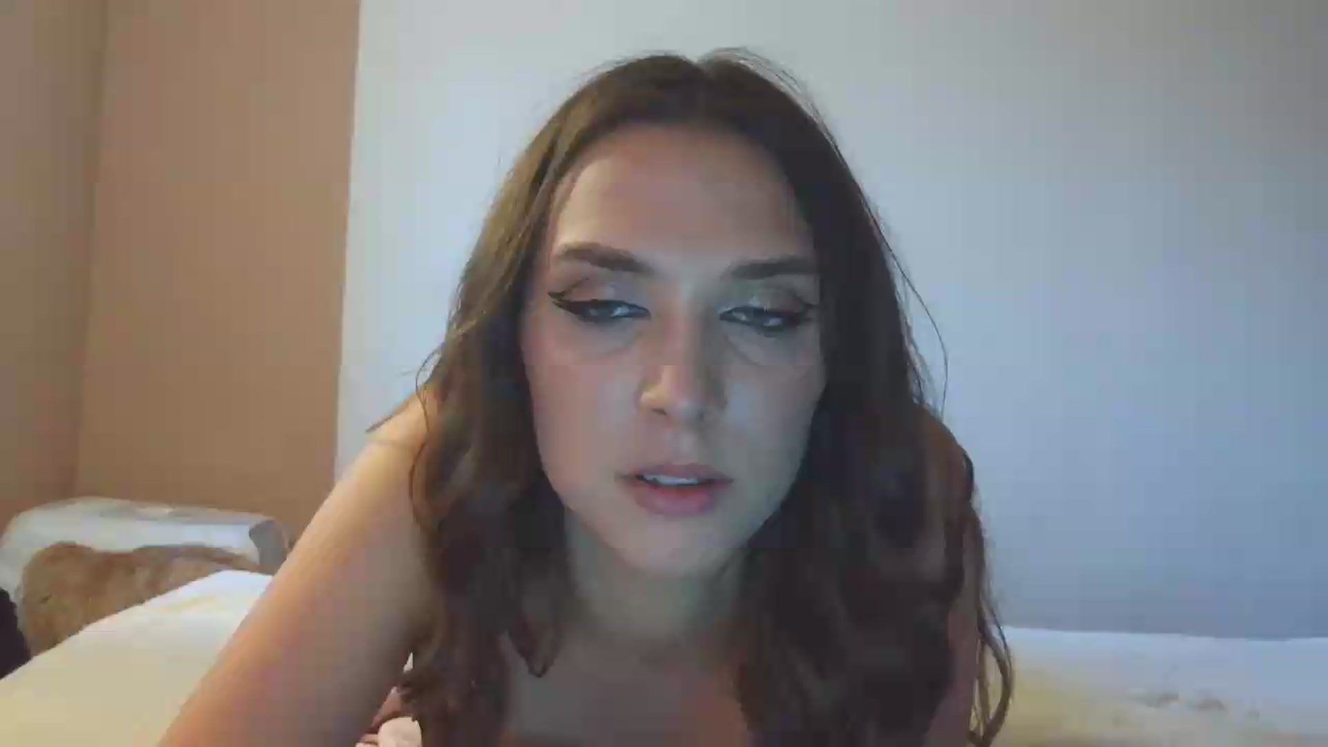 Gallery image thumbnail from HaleyReed's myfreecams stream on, 05/21/2026, 16:38 image 19 of 20