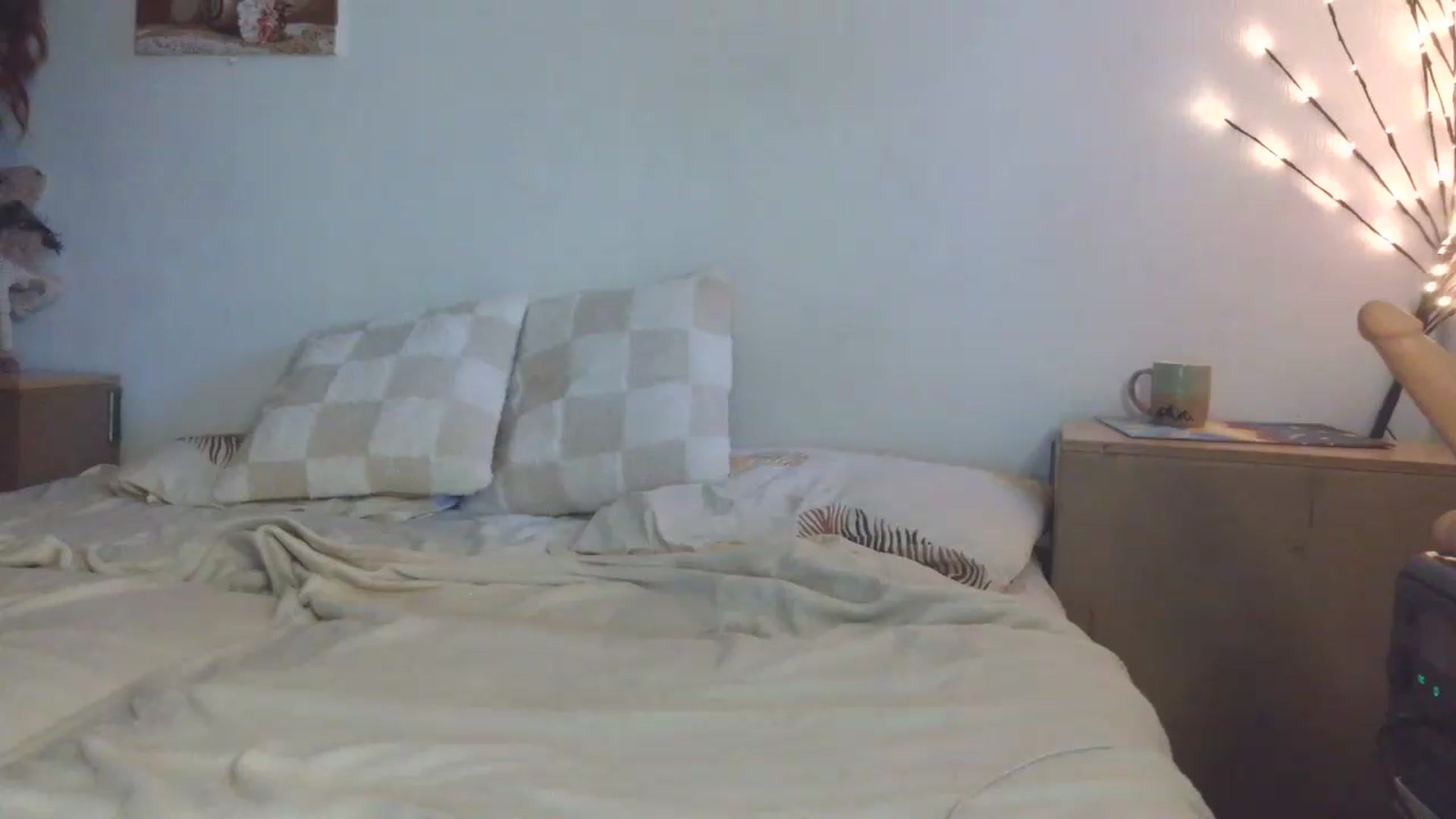 Gallery image thumbnail from HaleyReed's myfreecams stream on, 05/21/2026, 17:59 image 1 of 20