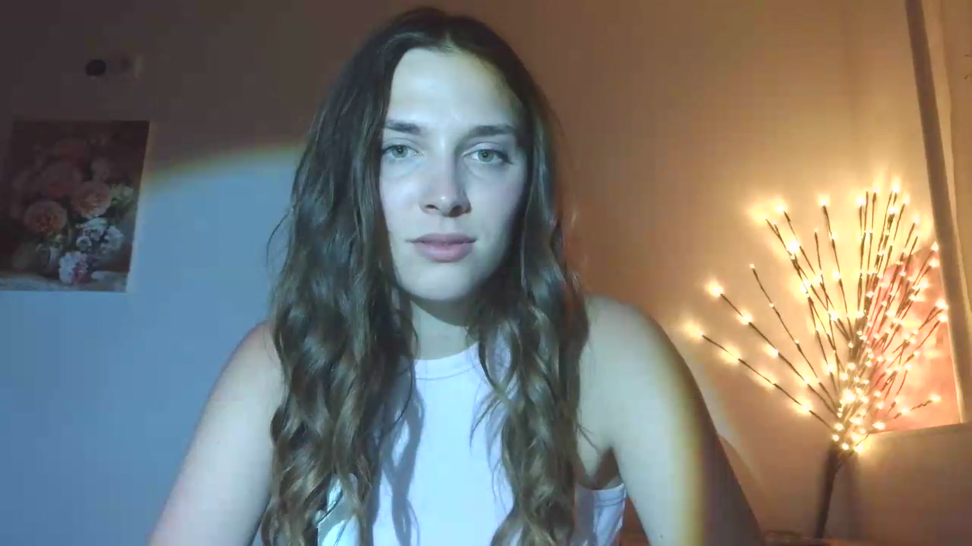 Gallery image thumbnail from HaleyReed's myfreecams stream on, 05/22/2026, 18:44 image 14 of 20