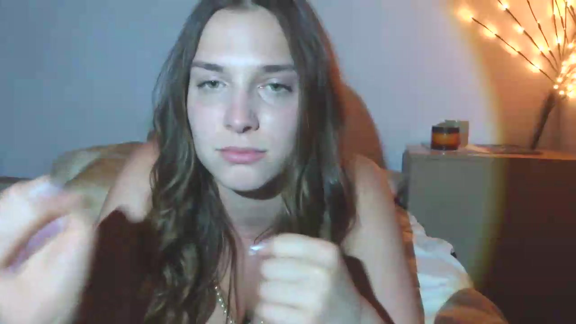 Gallery image thumbnail from HaleyReed's myfreecams stream on, 05/22/2026, 18:44 image 2 of 20