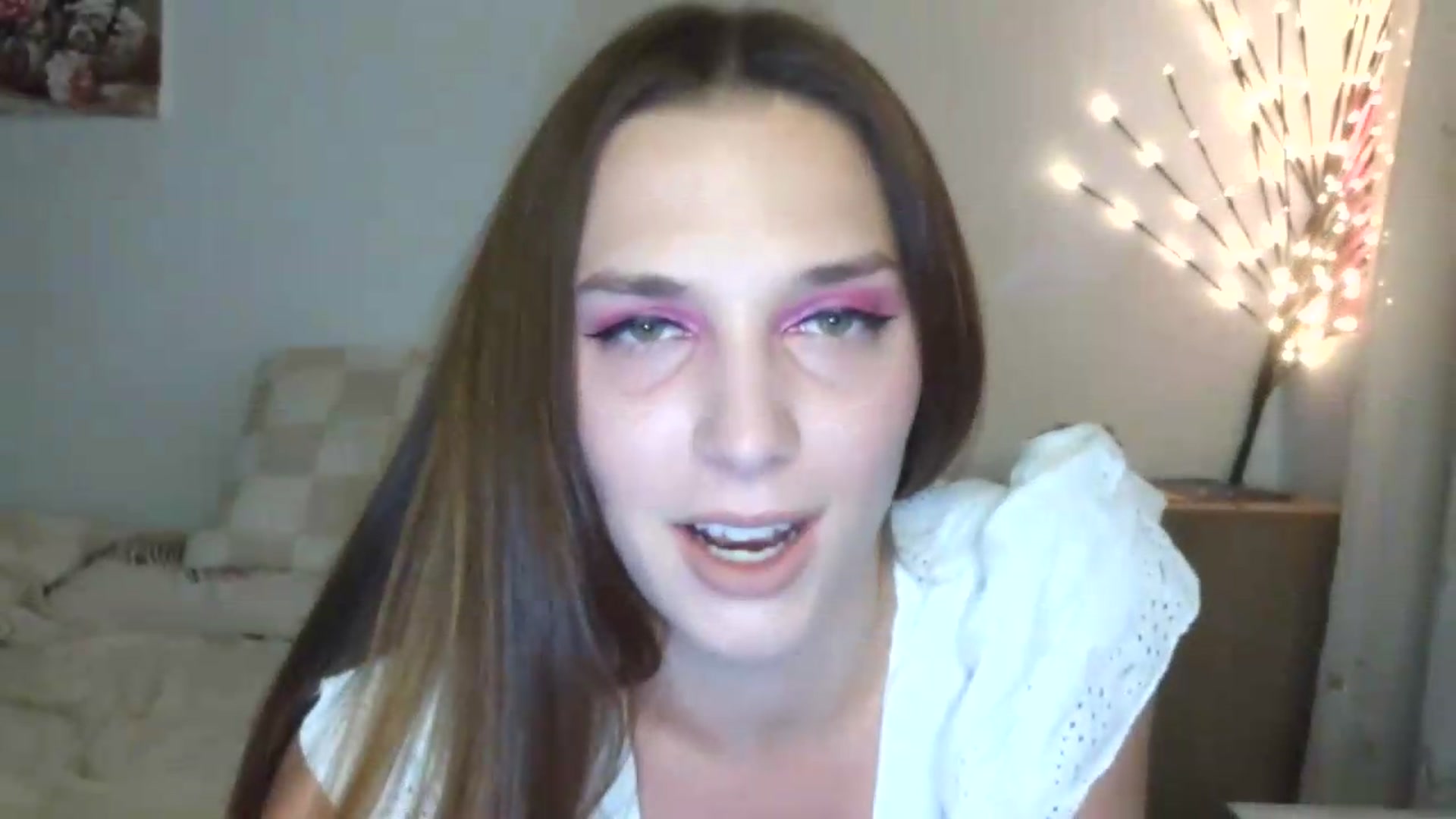 Gallery image thumbnail from HaleyReed's myfreecams stream on, 05/25/2026, 12:12 image 6 of 20