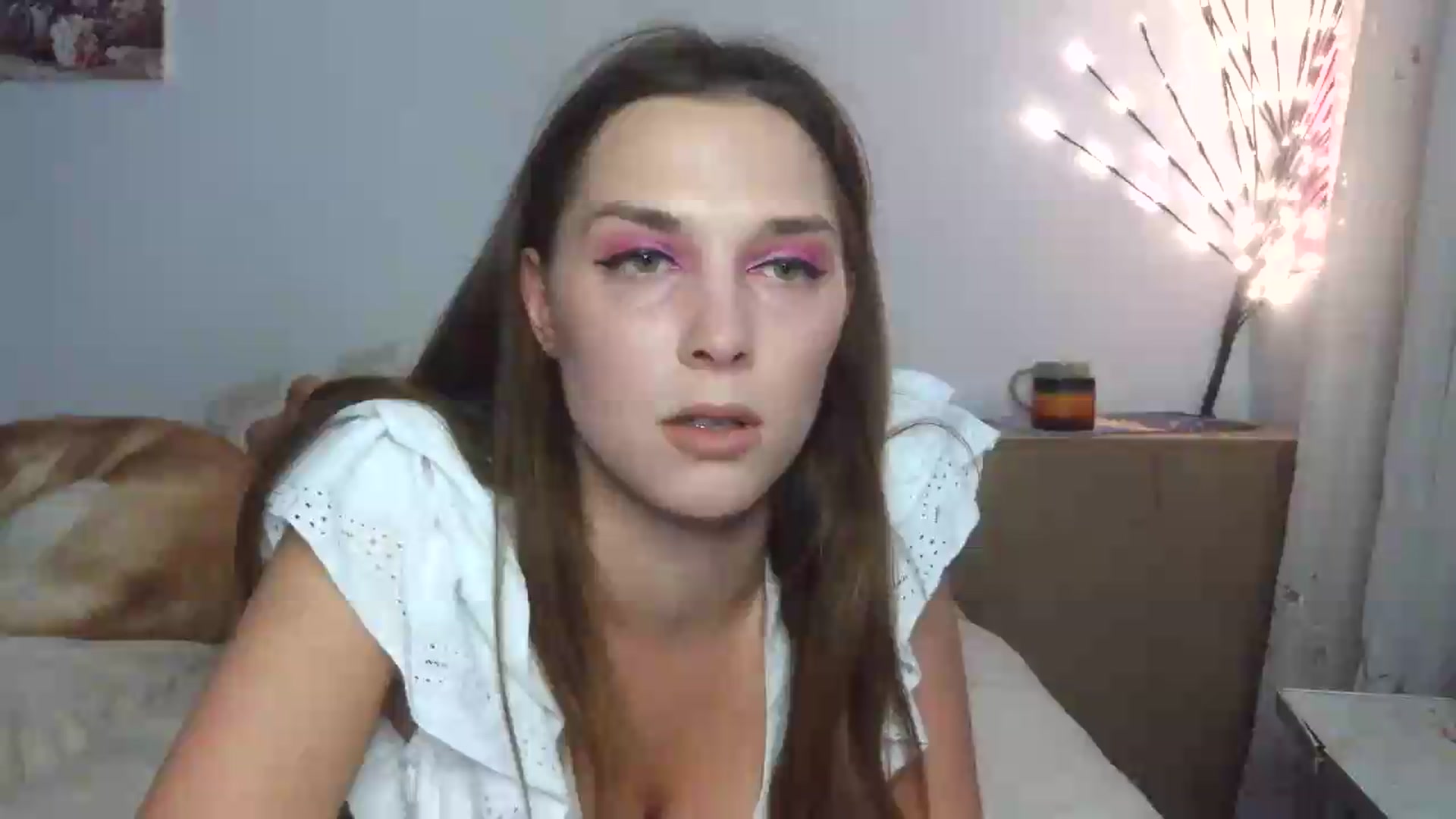Gallery image thumbnail from HaleyReed's myfreecams stream on, 05/25/2026, 13:12 image 1 of 20