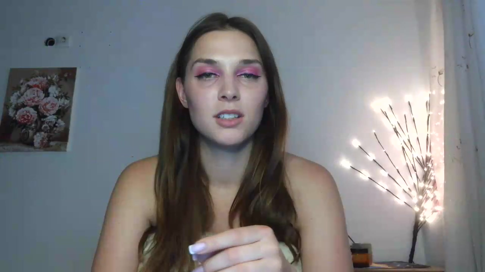 Gallery image thumbnail from HaleyReed's myfreecams stream on, 05/25/2026, 14:02 image 18 of 20