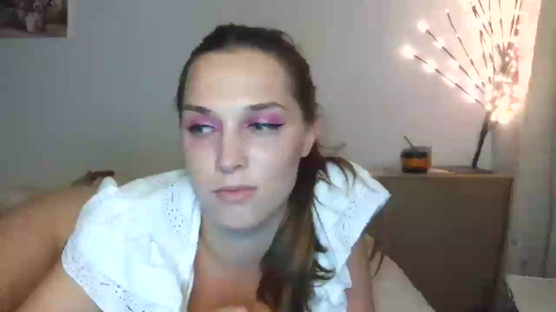 Gallery image thumbnail from HaleyReed's myfreecams stream on, 05/25/2026, 15:11 image 10 of 20