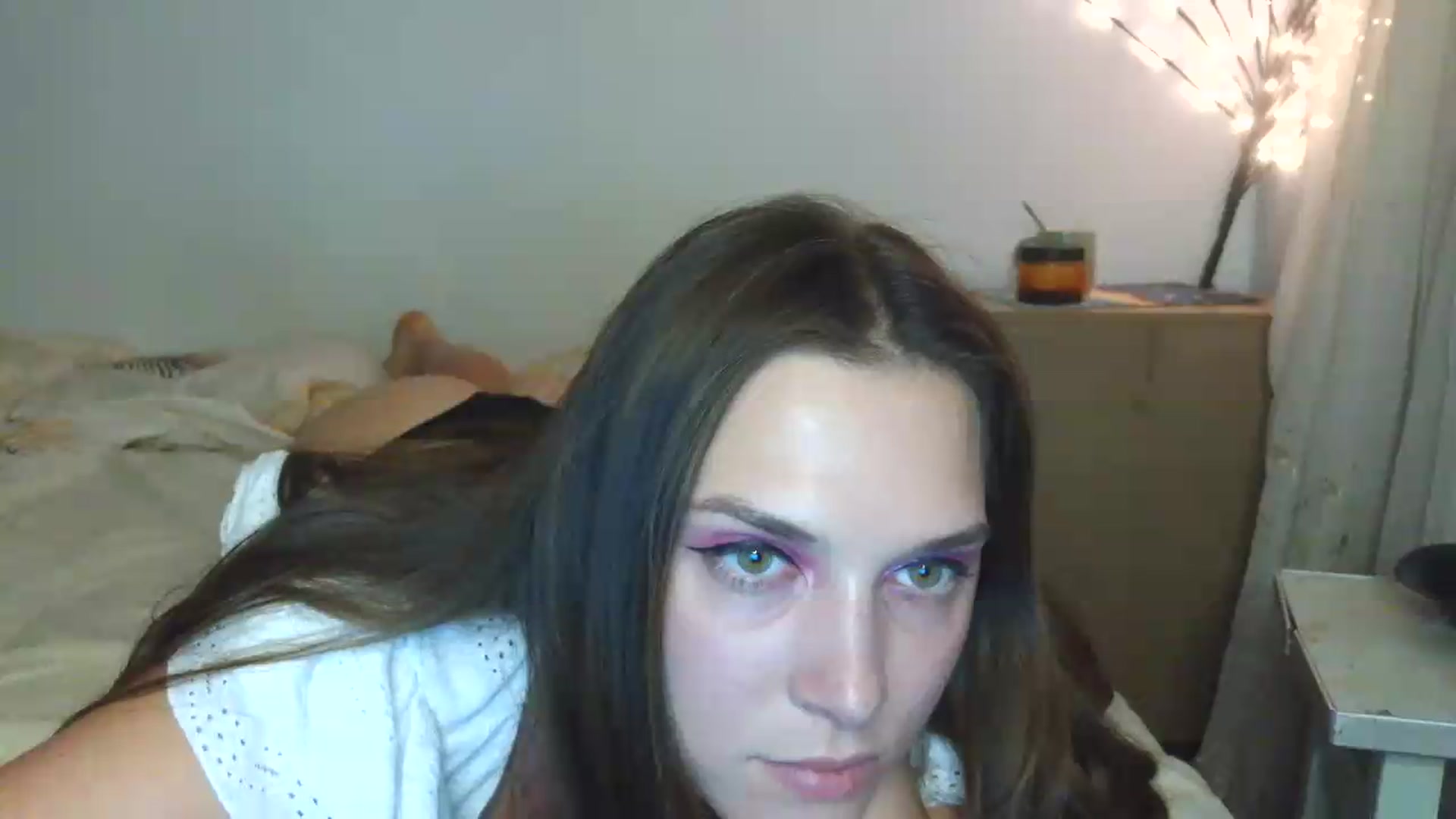 Gallery image thumbnail from HaleyReed's myfreecams stream on, 05/25/2026, 17:02 image 5 of 20