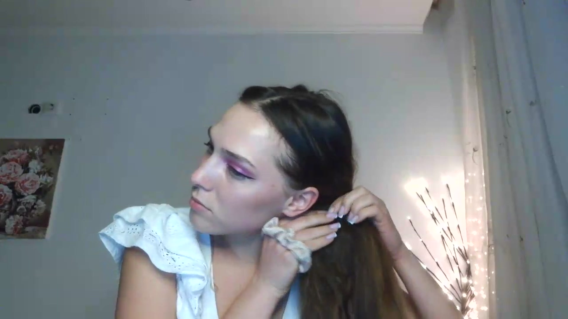 Gallery image thumbnail from HaleyReed's myfreecams stream on, 05/25/2026, 17:02 image 17 of 20